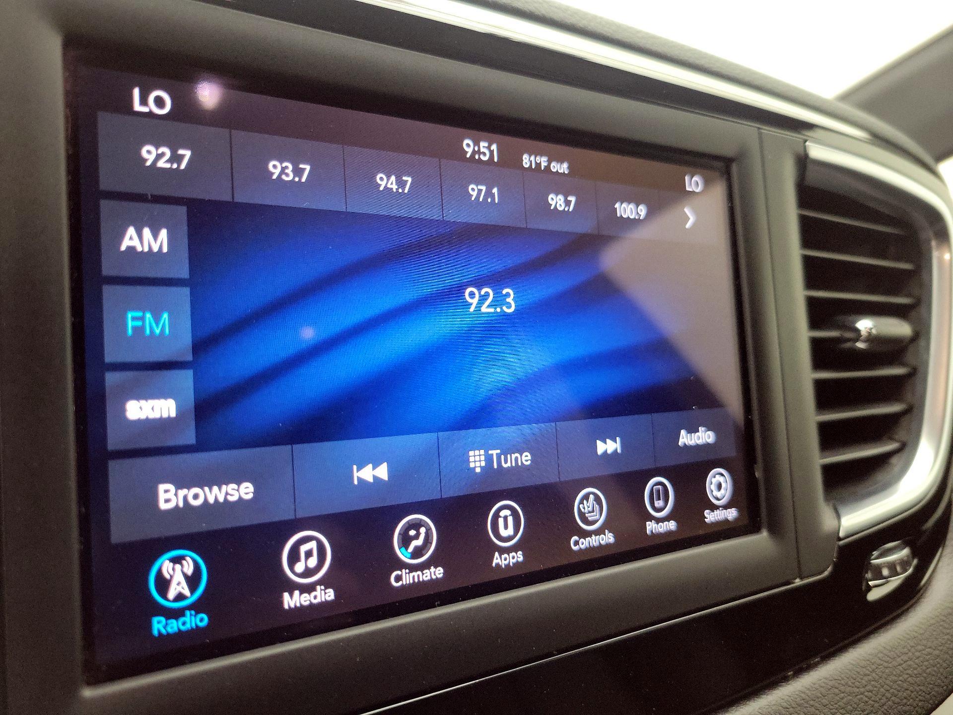 Thumbnail: 2020 Chrysler Pacifica - 15