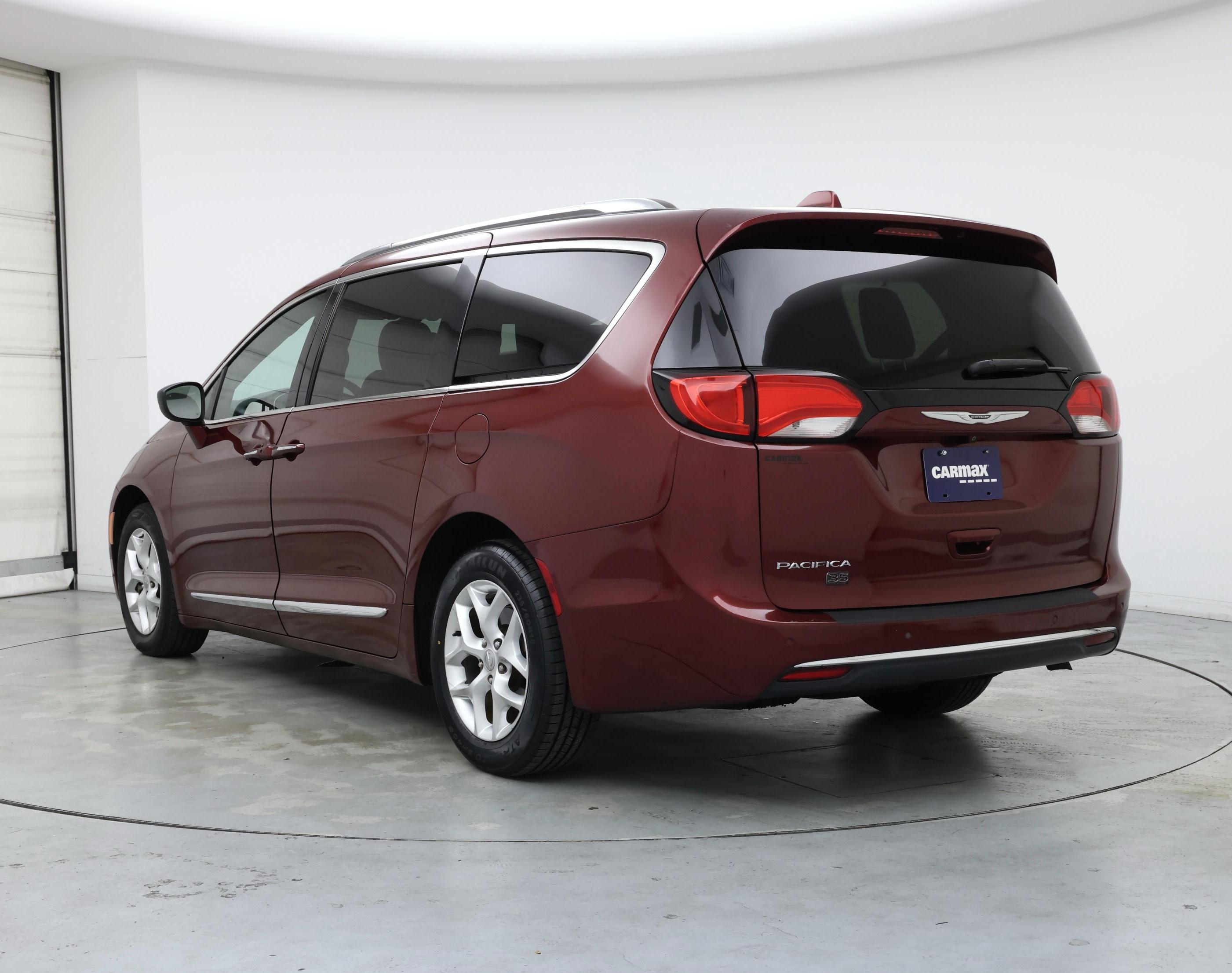 Thumbnail: 2020 Chrysler Pacifica - 2