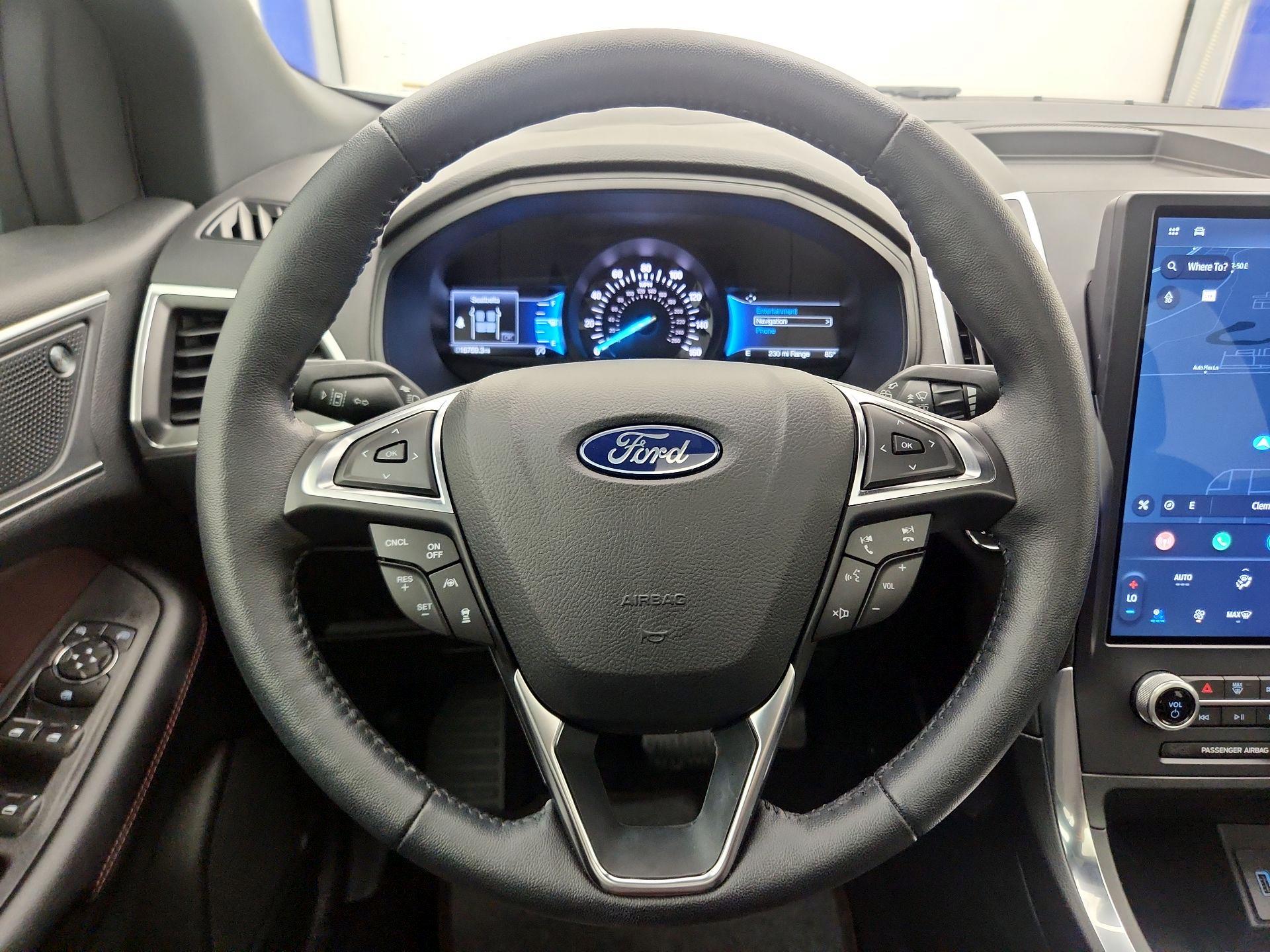 Thumbnail: 2022 Ford Edge - 10