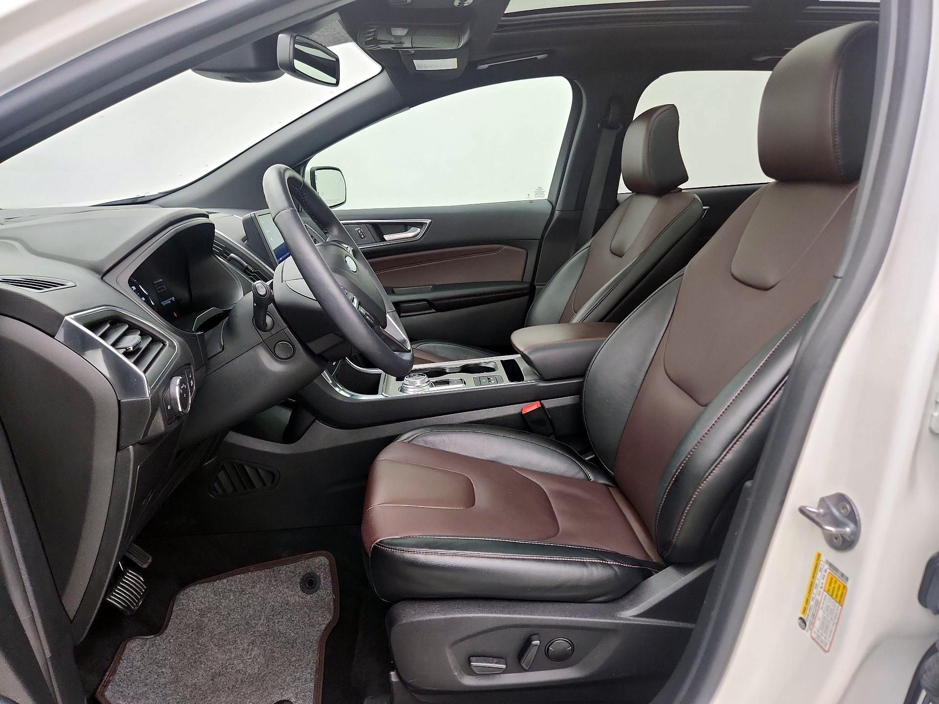 Thumbnail: 2022 Ford Edge - 11