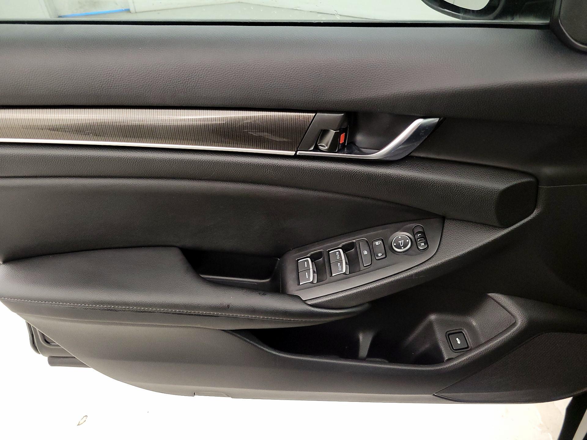 Thumbnail: 2021 Honda Accord - 12