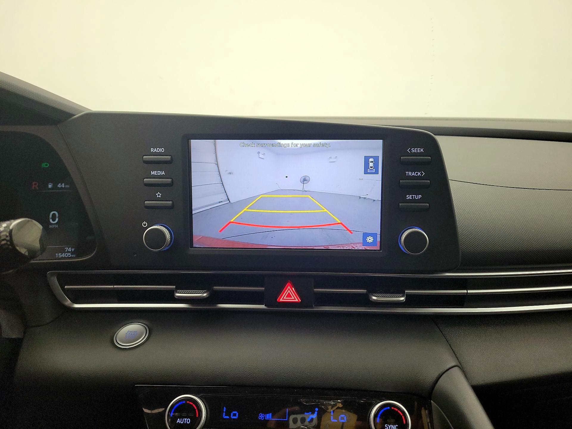 Thumbnail: 2022 Hyundai Elantra - 14