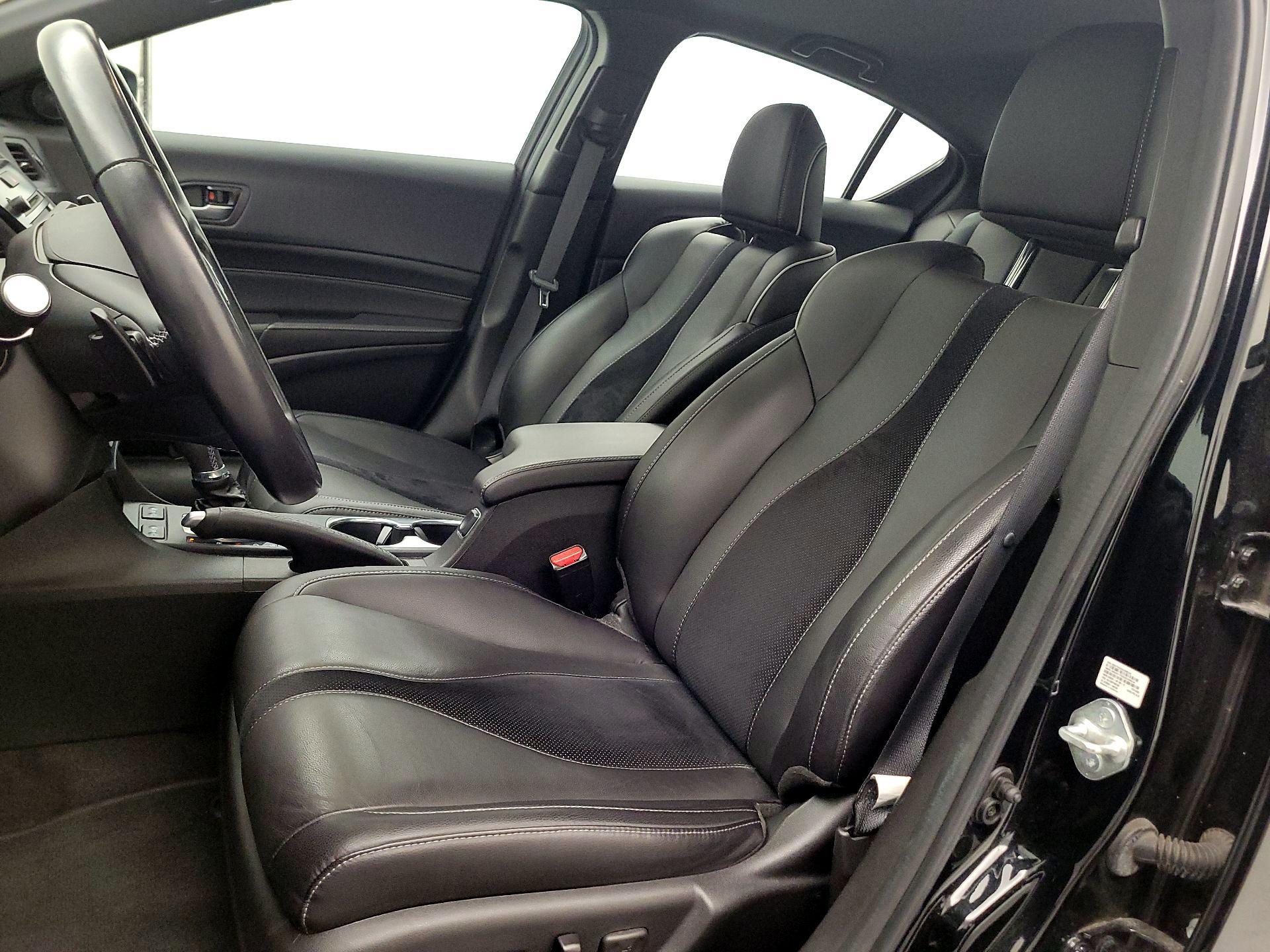 Thumbnail: 2022 Acura ILX - 11