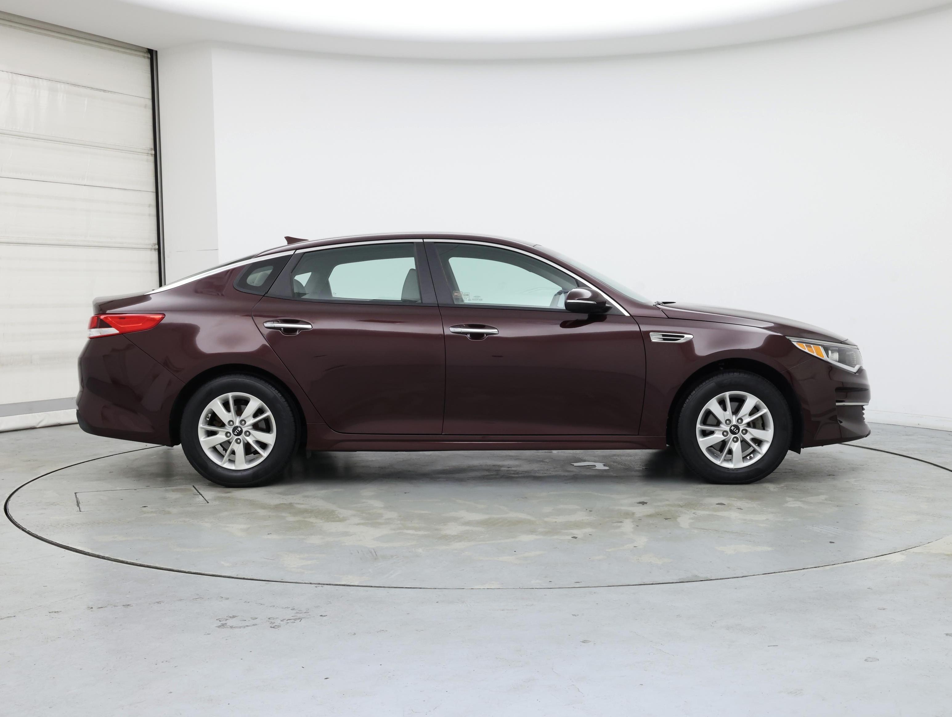 Thumbnail: 2016 Kia Optima - 7