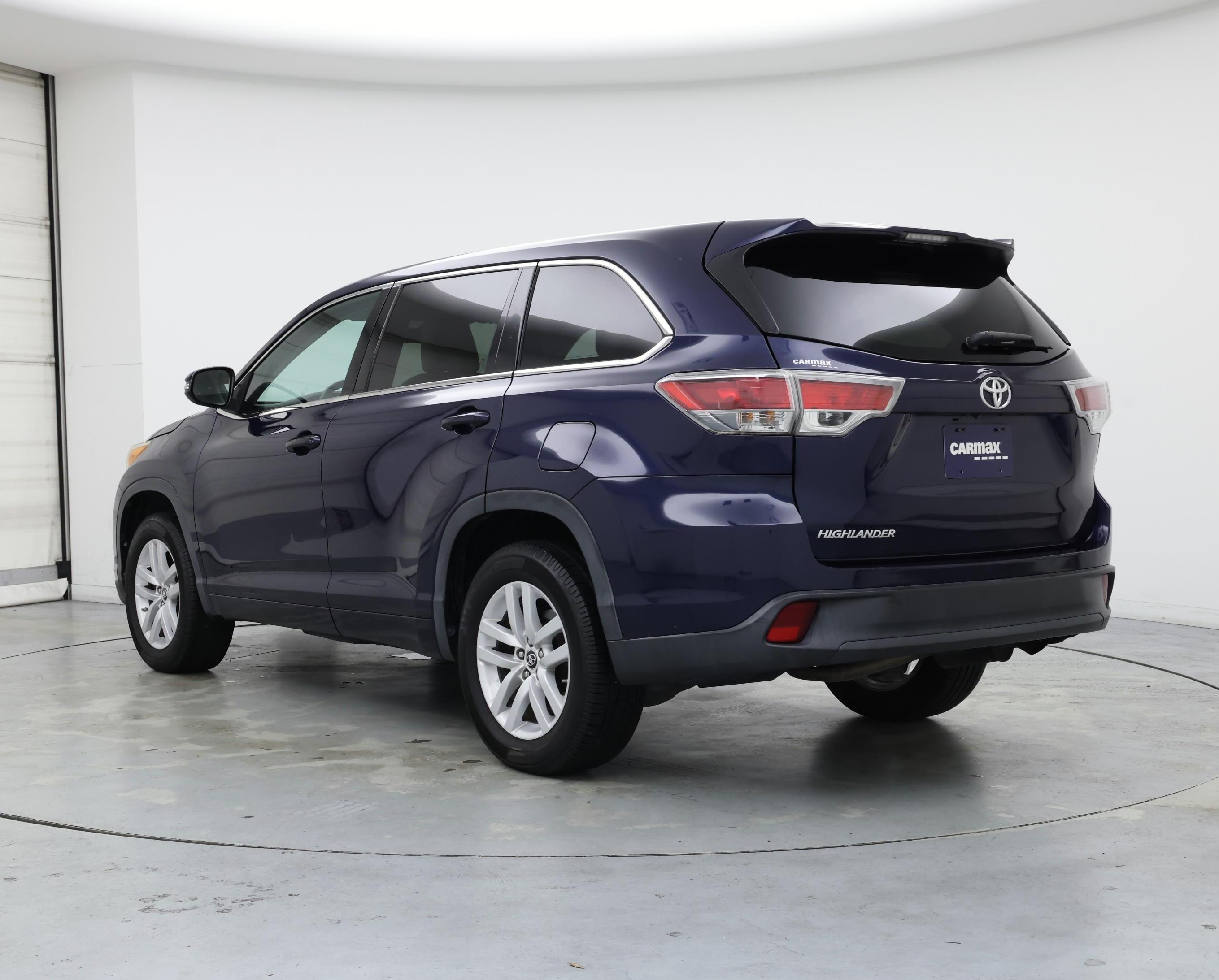 Thumbnail: 2016 Toyota Highlander - 2