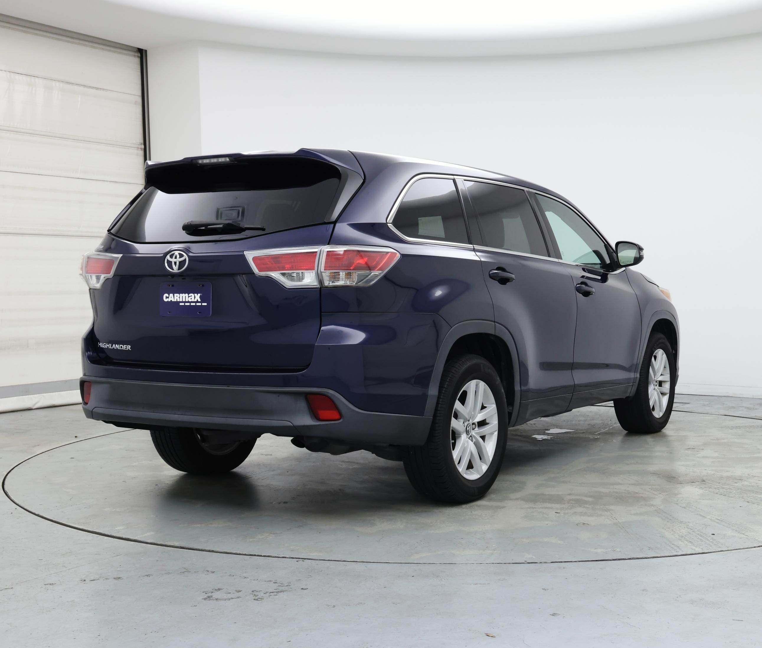 Thumbnail: 2016 Toyota Highlander - 8