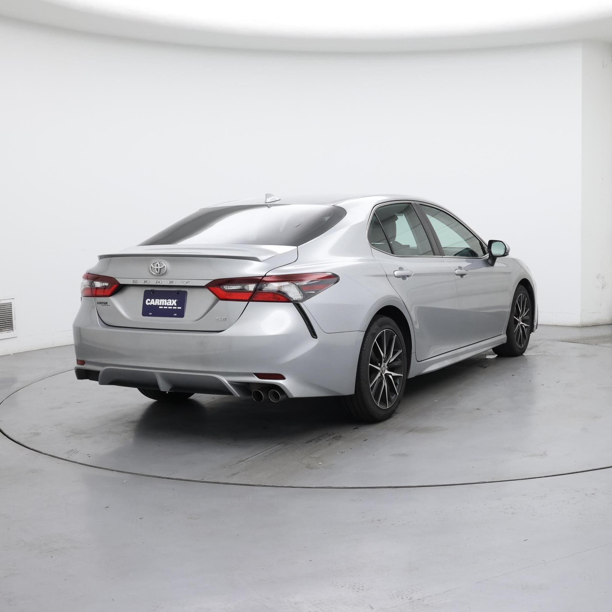 Thumbnail: 2022 Toyota Camry - 8