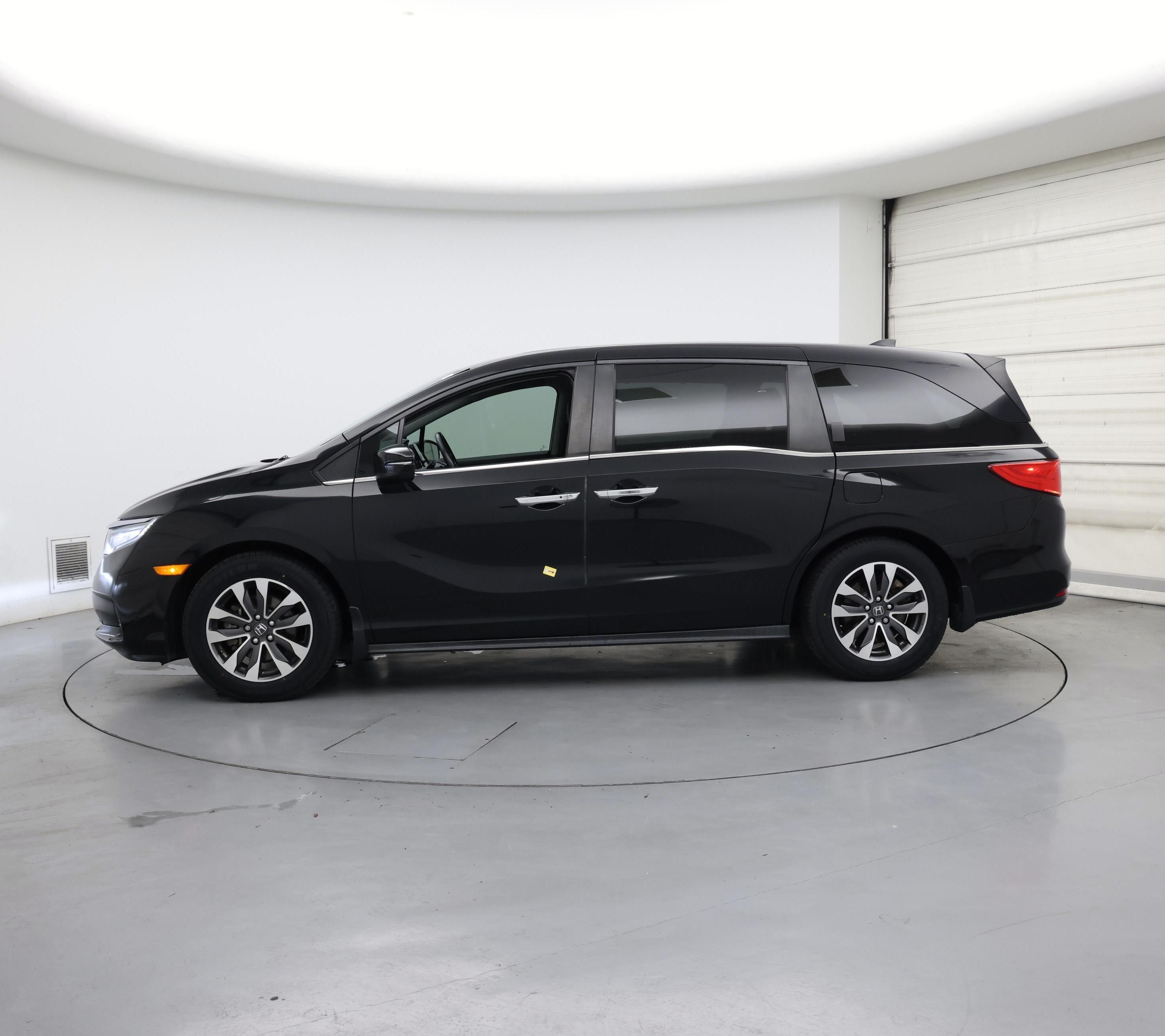 Thumbnail: 2022 Honda Odyssey - 3