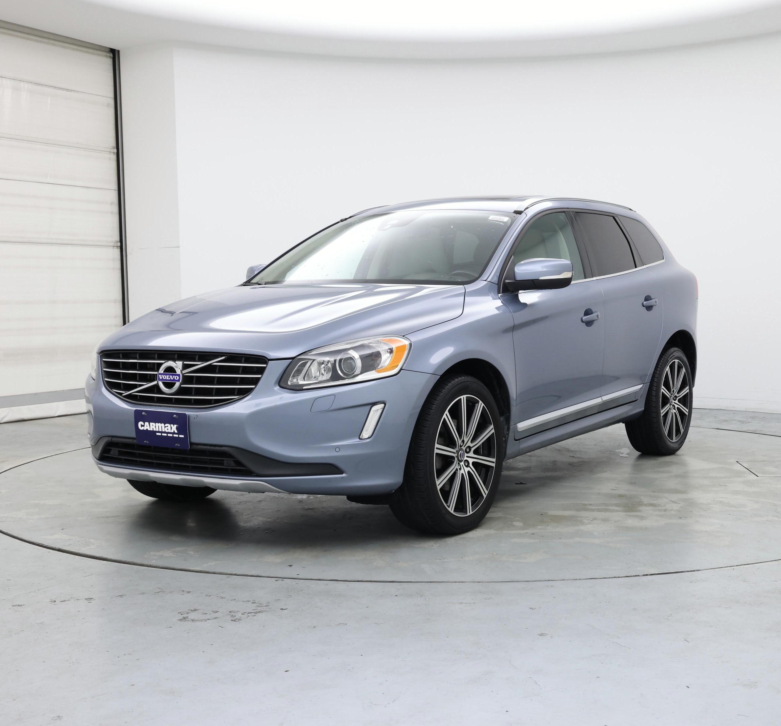 Thumbnail: 2017 Volvo XC60 - 4