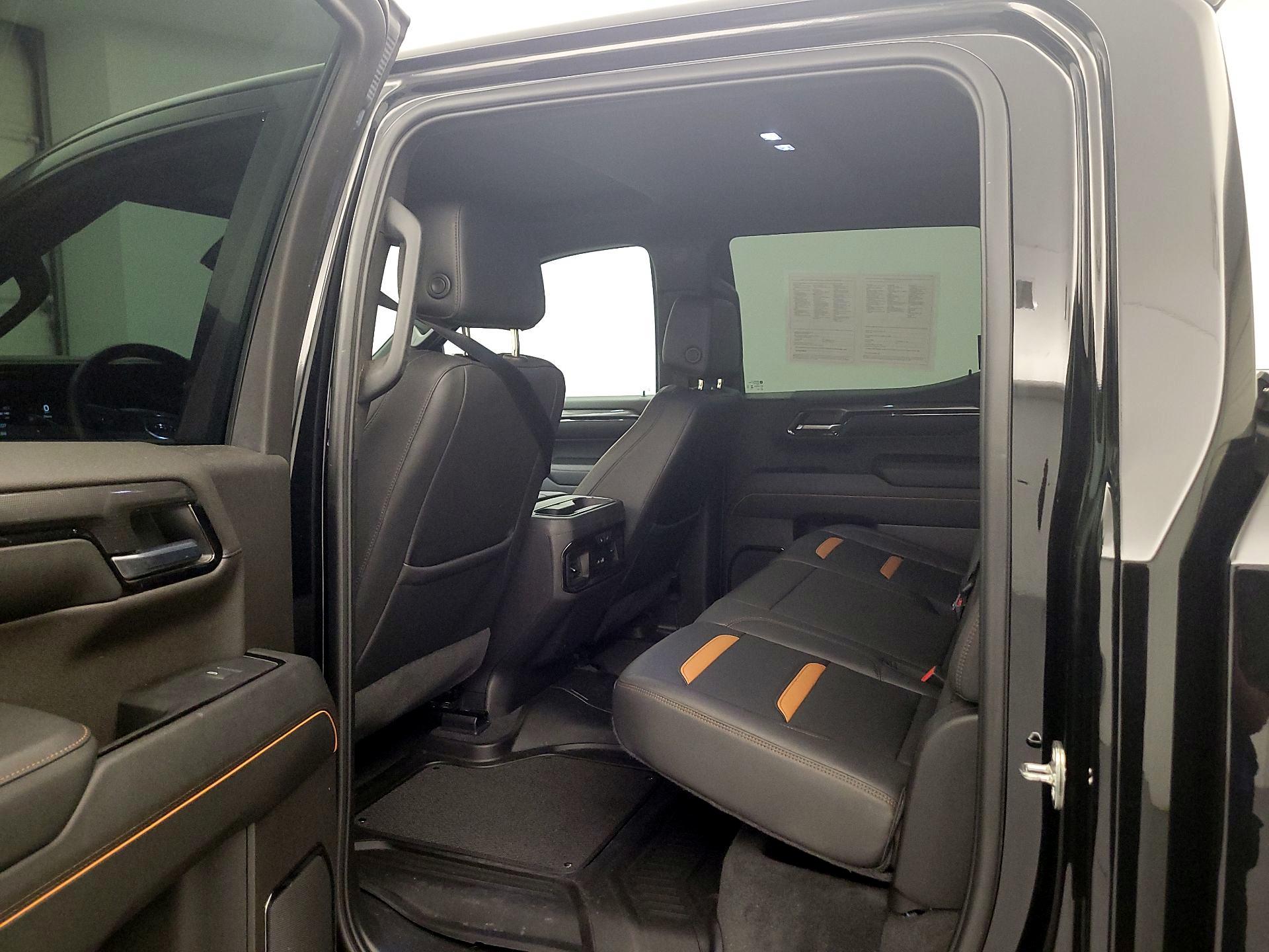 Thumbnail: 2024 GMC Sierra 1500 - 18