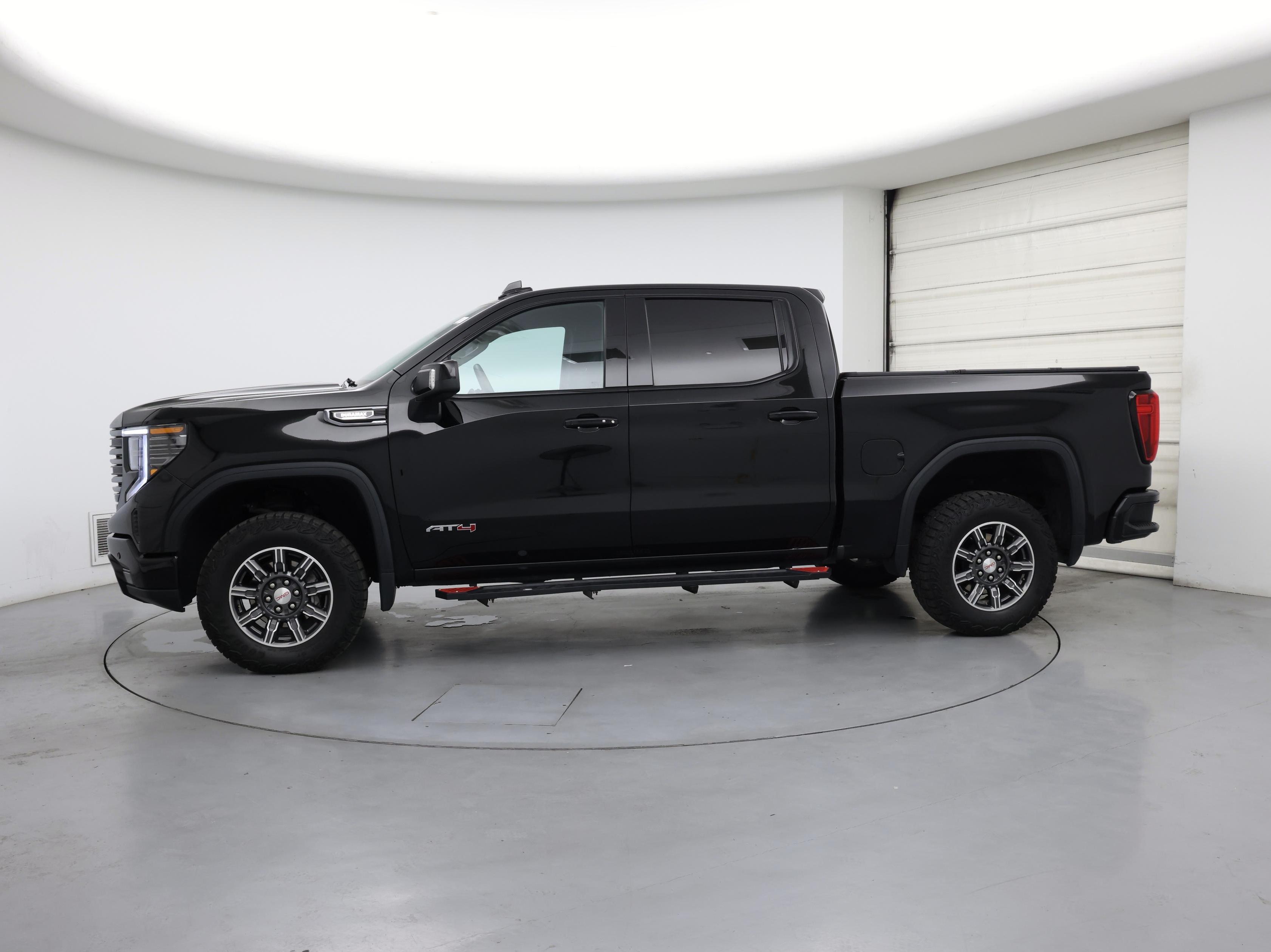 Thumbnail: 2024 GMC Sierra 1500 - 3