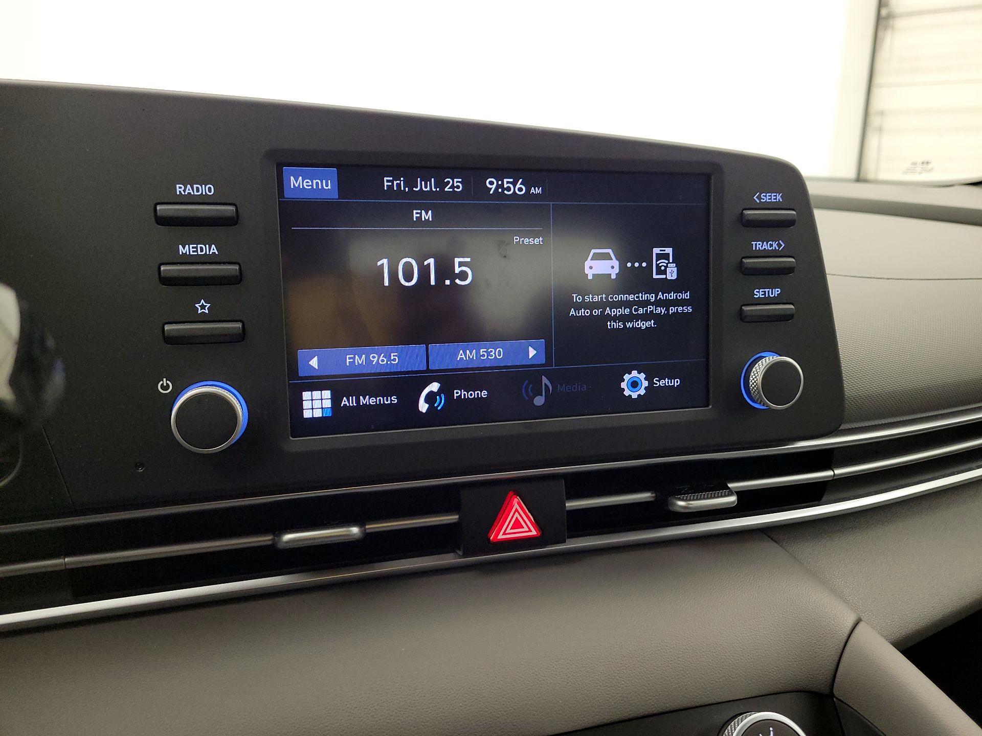Thumbnail: 2021 Hyundai Elantra - 15