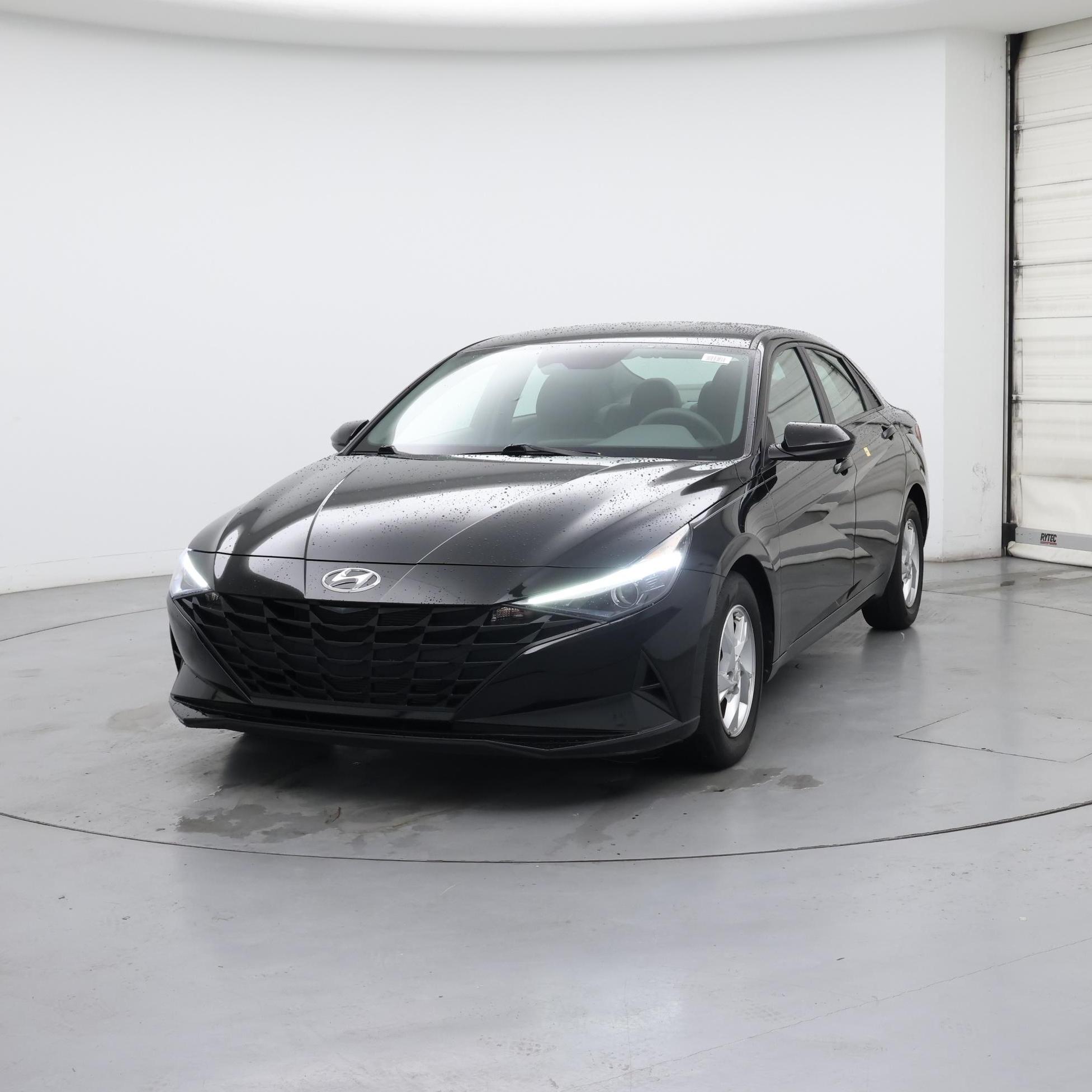 Thumbnail: 2021 Hyundai Elantra - 4