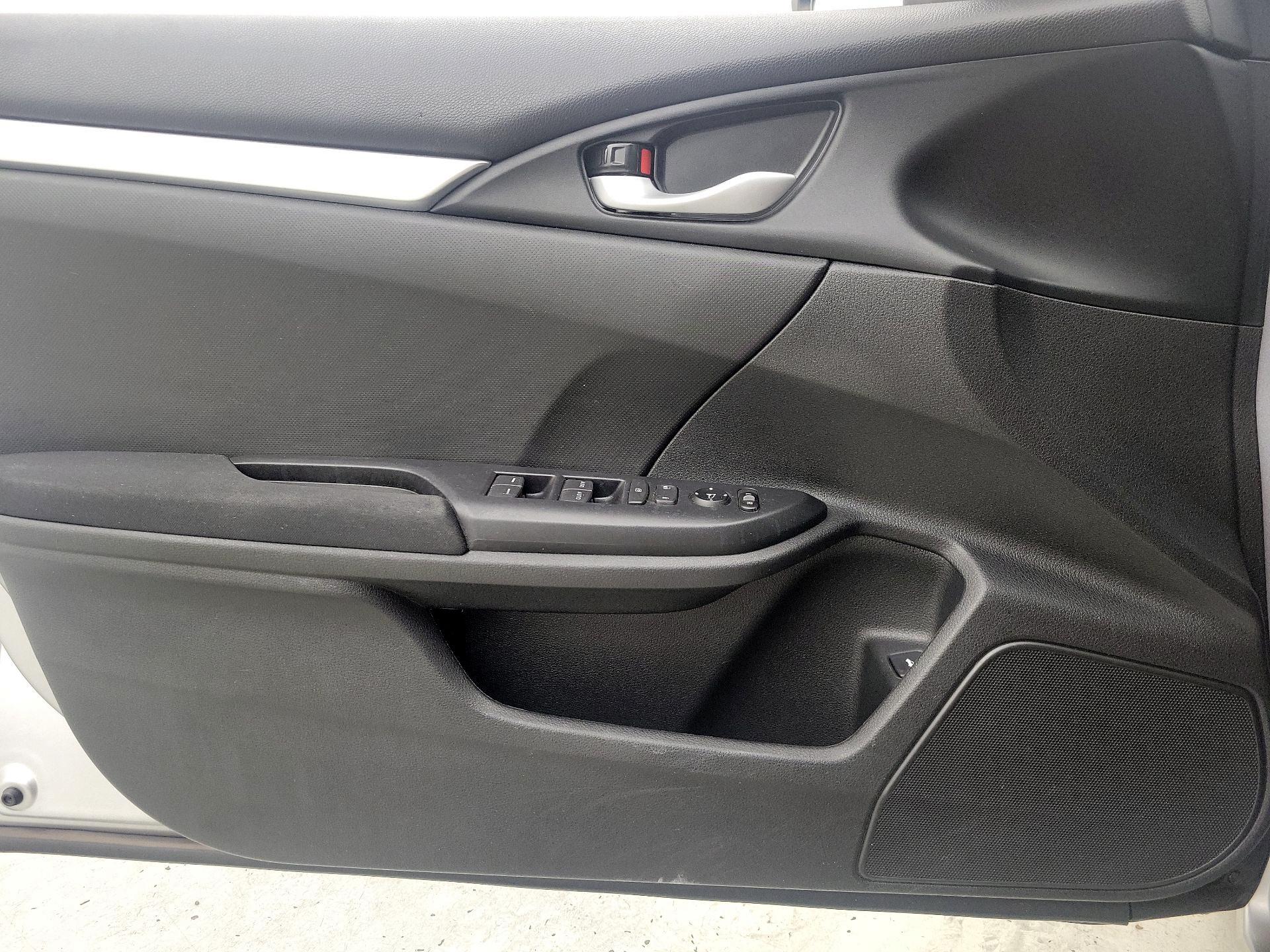Thumbnail: 2019 Honda Civic - 12