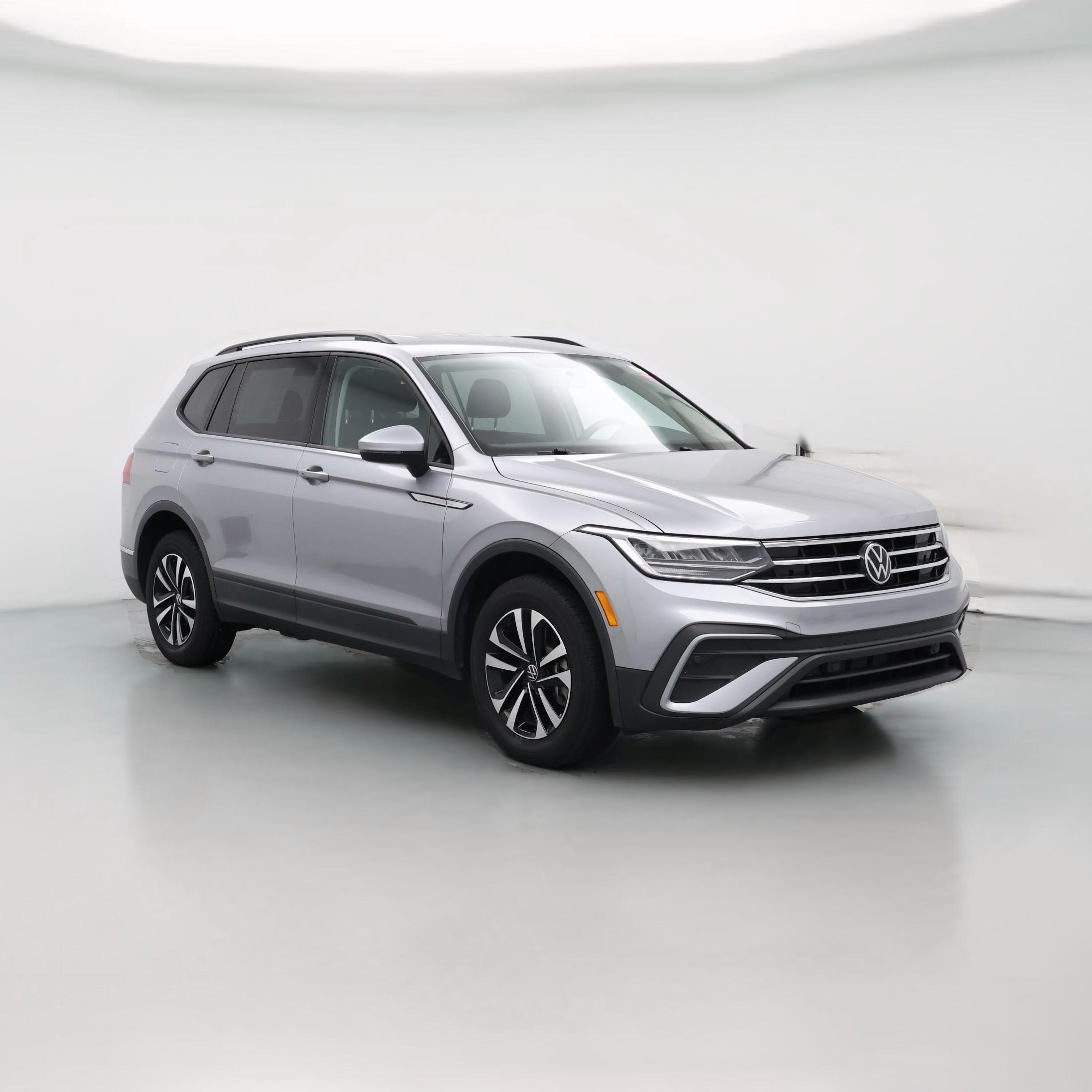 Thumbnail: 2022 Volkswagen Tiguan - 1