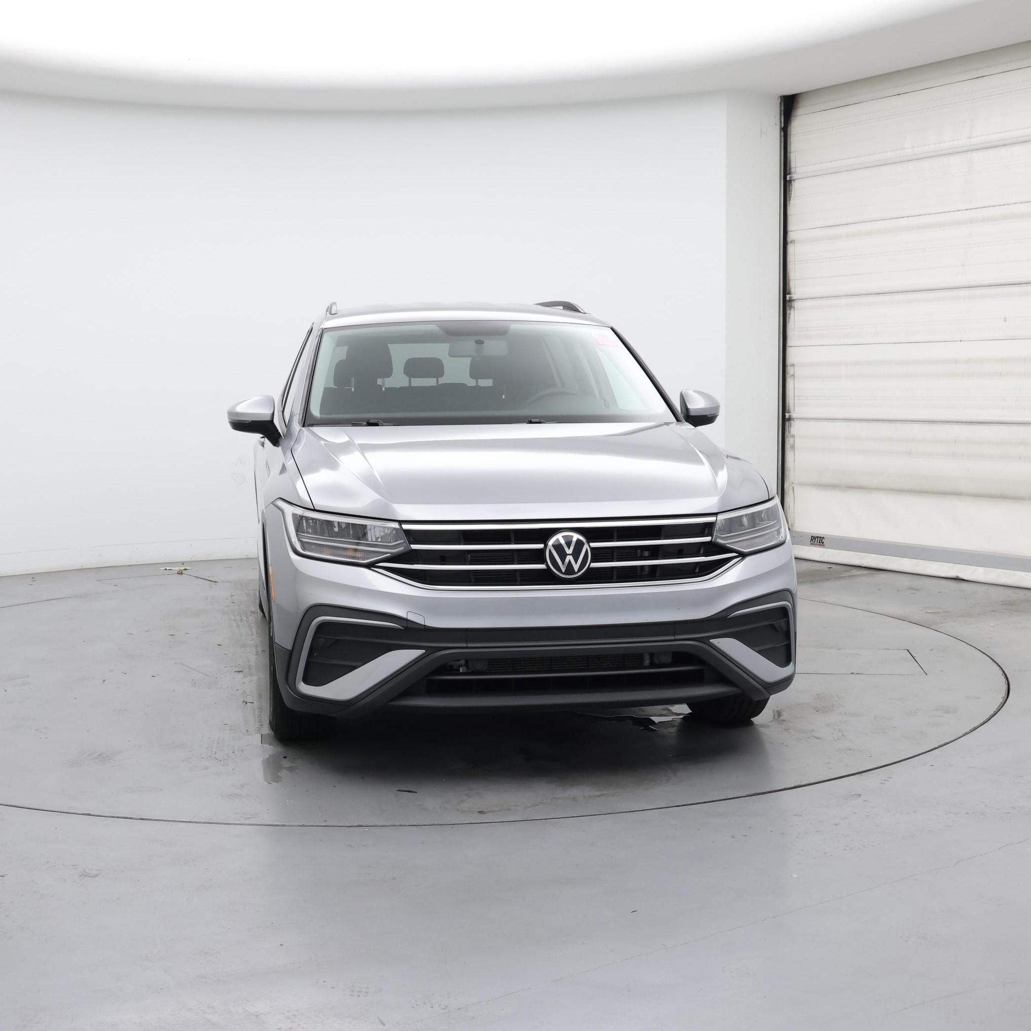 Thumbnail: 2022 Volkswagen Tiguan - 5