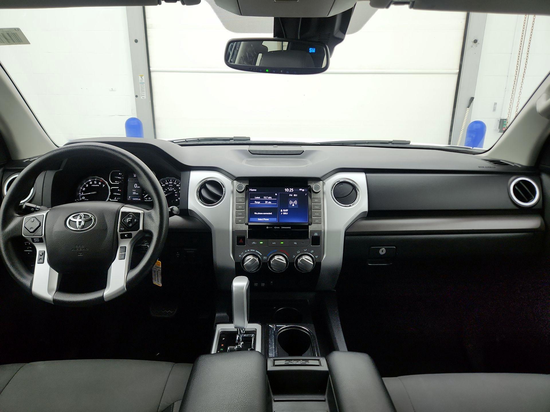 Thumbnail: 2021 Toyota Tundra - 9