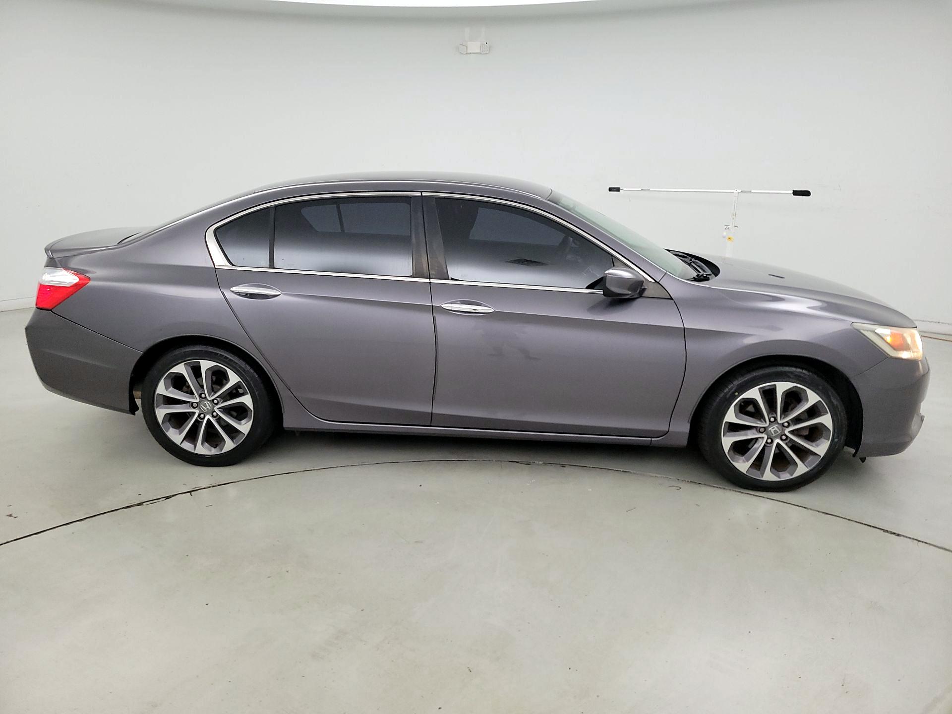 Thumbnail: 2015 Honda Accord - 4