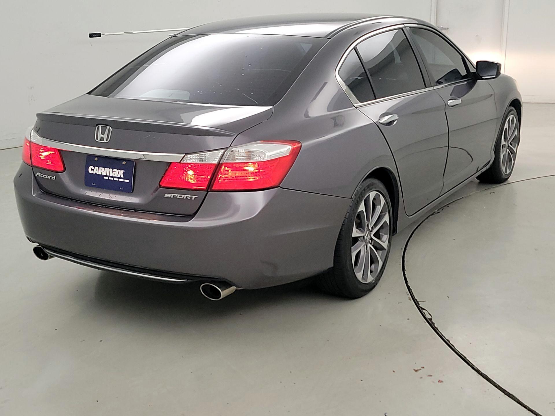 Thumbnail: 2015 Honda Accord - 5