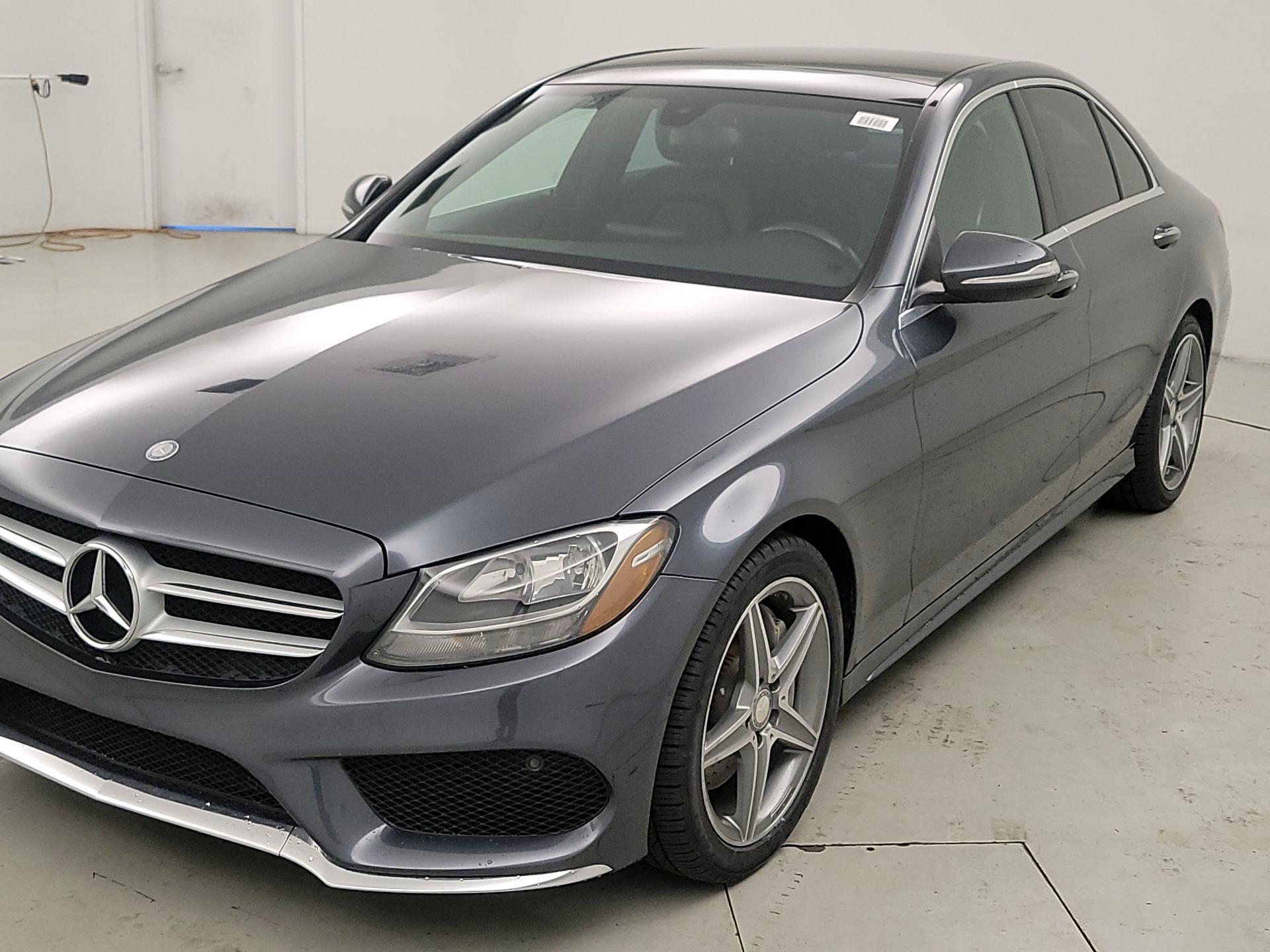 Thumbnail: 2015 Mercedes-Benz C-Class - 3
