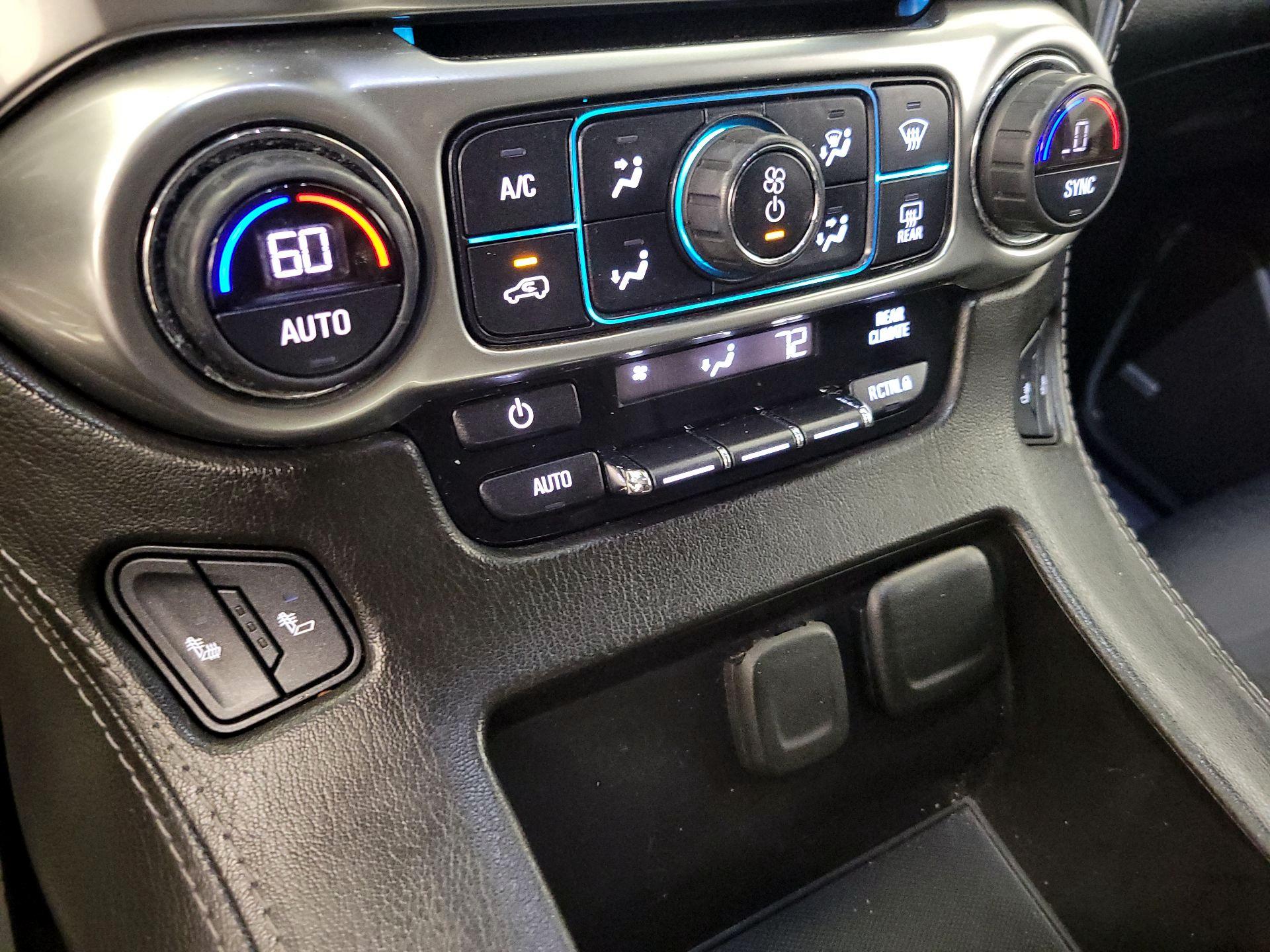 Thumbnail: 2020 Chevrolet Tahoe - 14