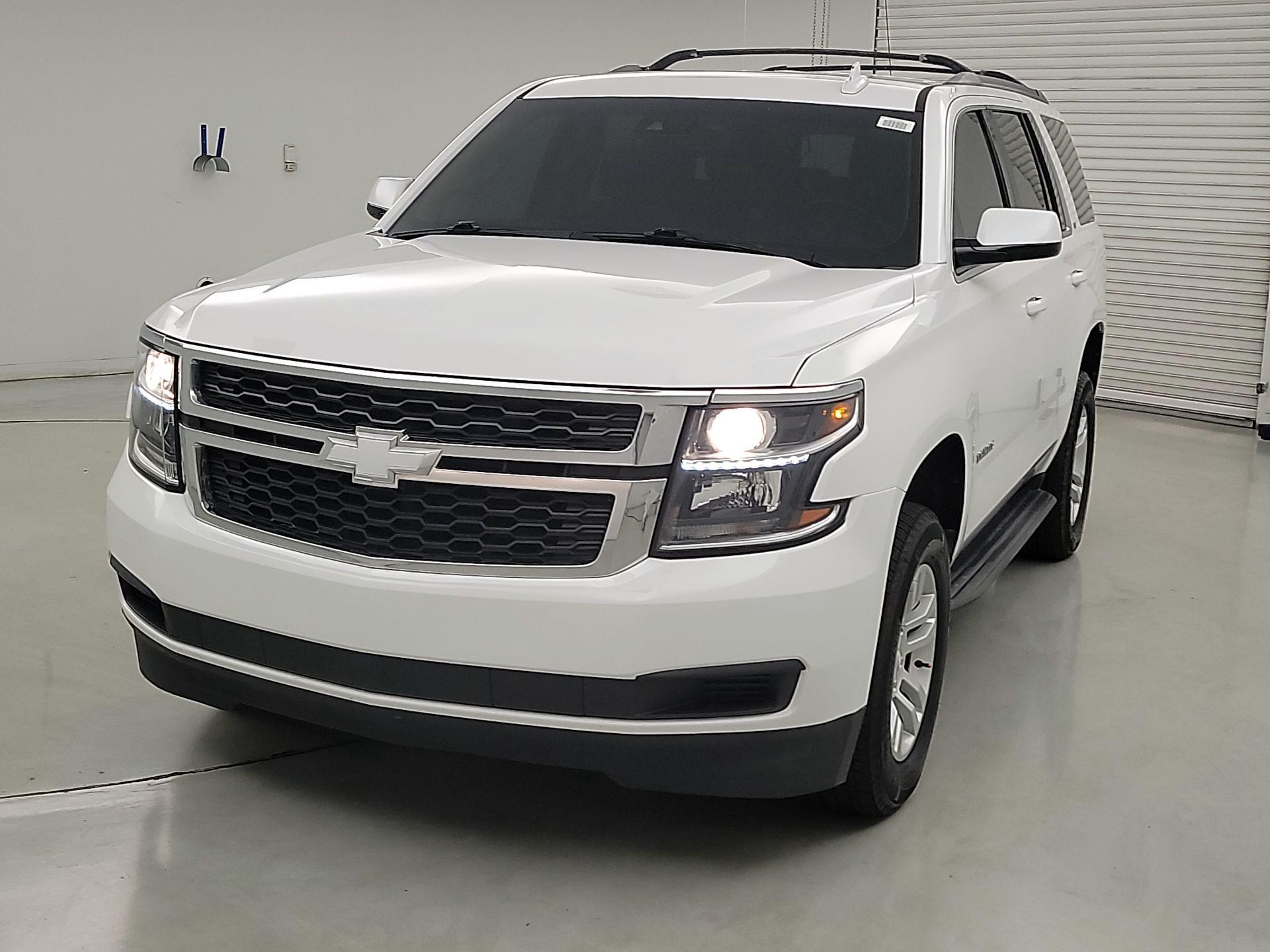 Thumbnail: 2020 Chevrolet Tahoe - 3