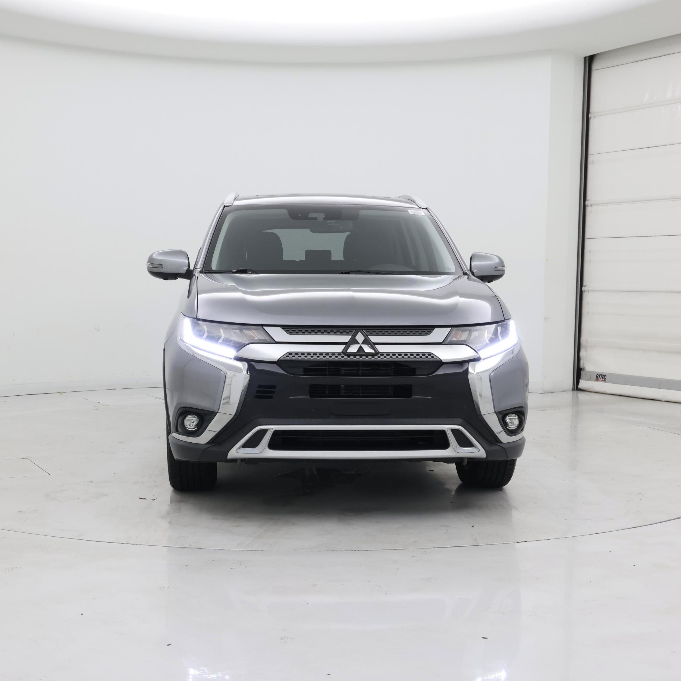 Thumbnail: 2019 Mitsubishi Outlander - 5