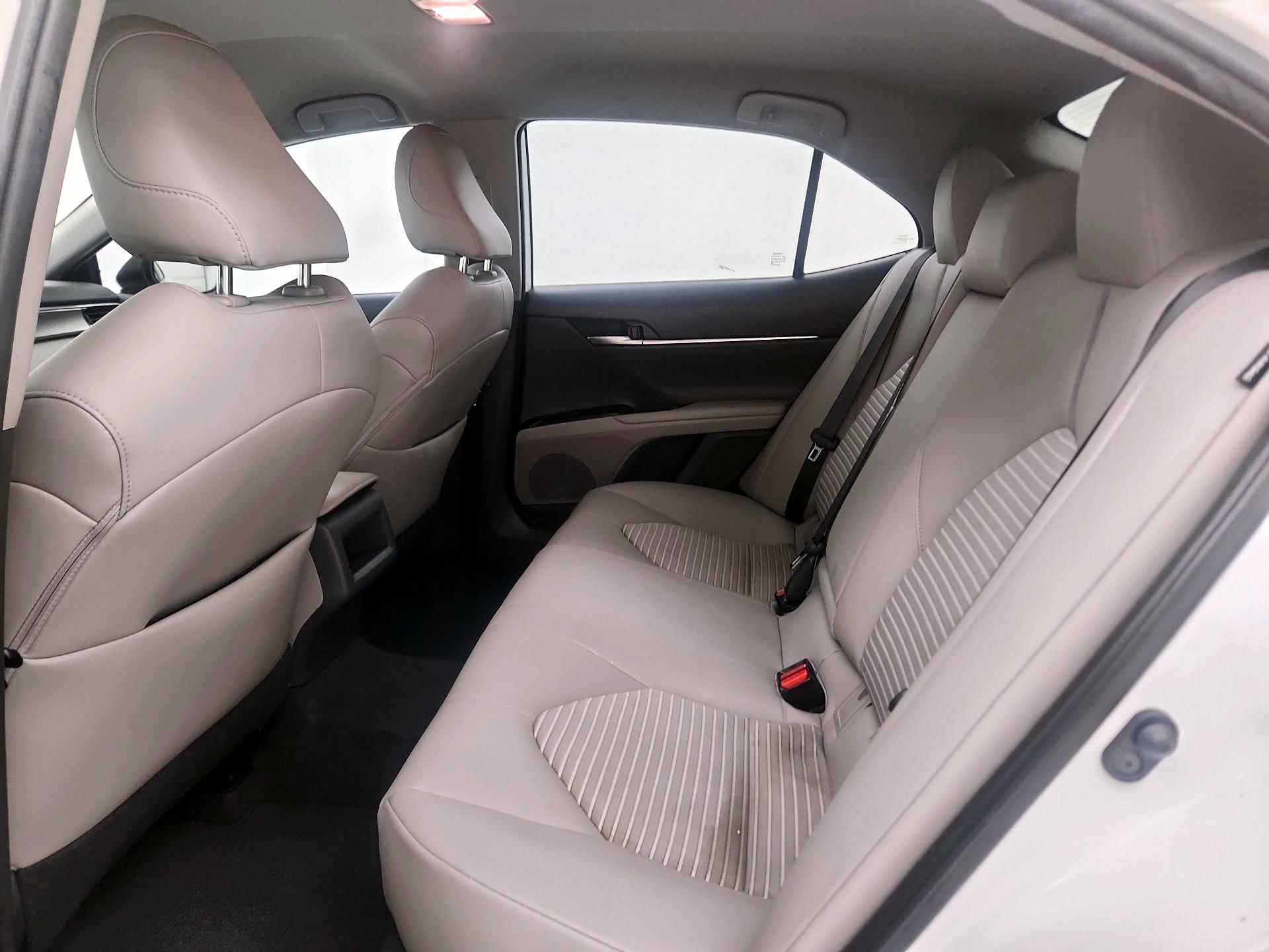 Thumbnail: 2019 Toyota Camry - 19