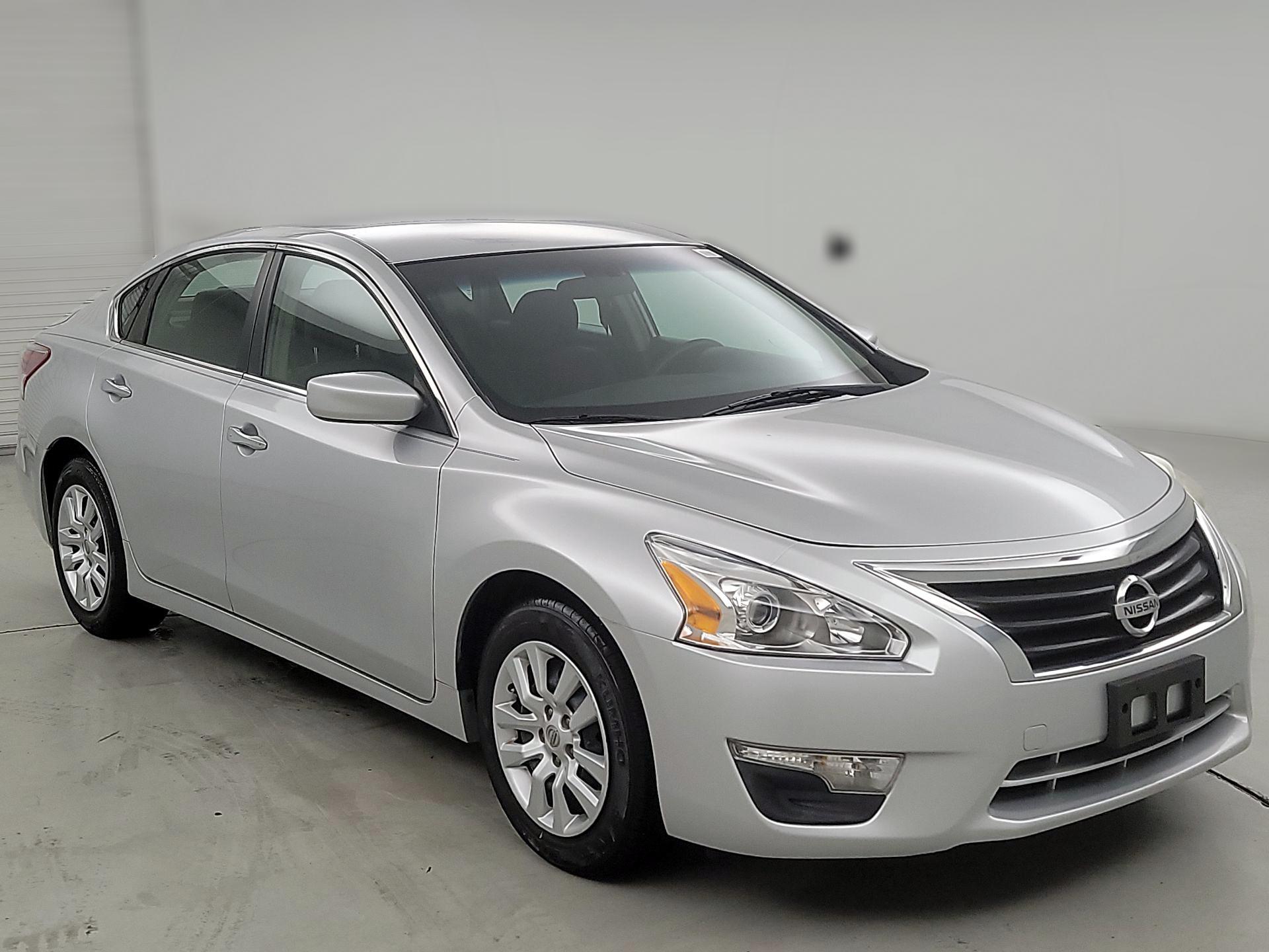 Thumbnail: 2013 Nissan Altima - 1