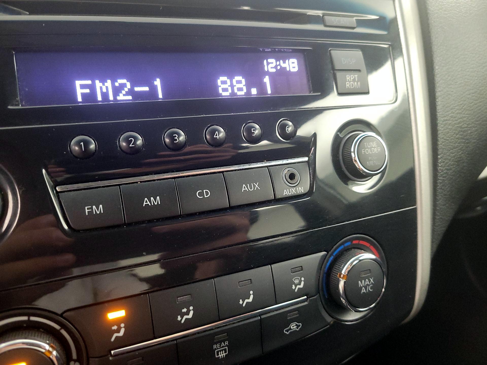 Thumbnail: 2013 Nissan Altima - 15