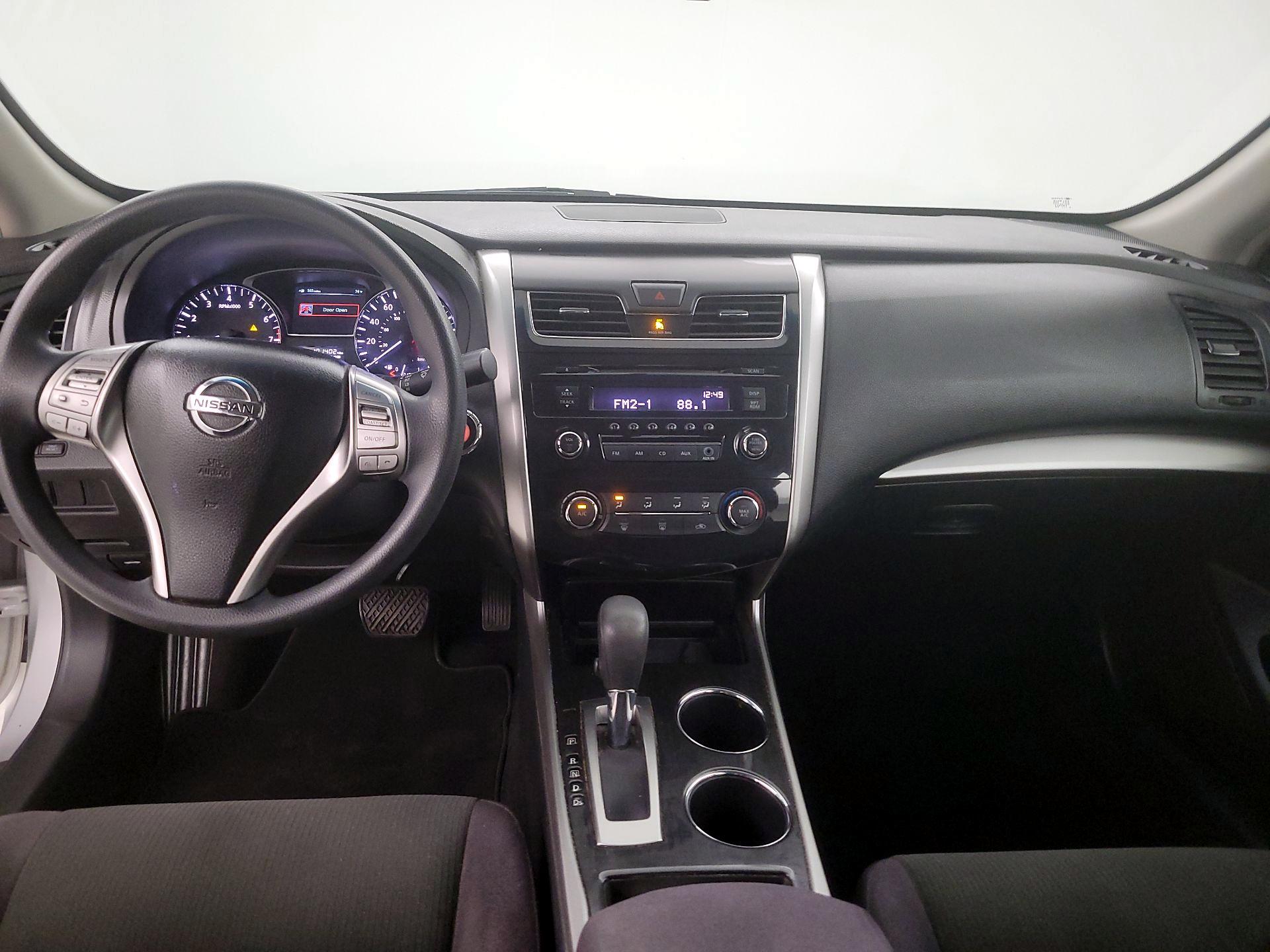 Thumbnail: 2013 Nissan Altima - 8