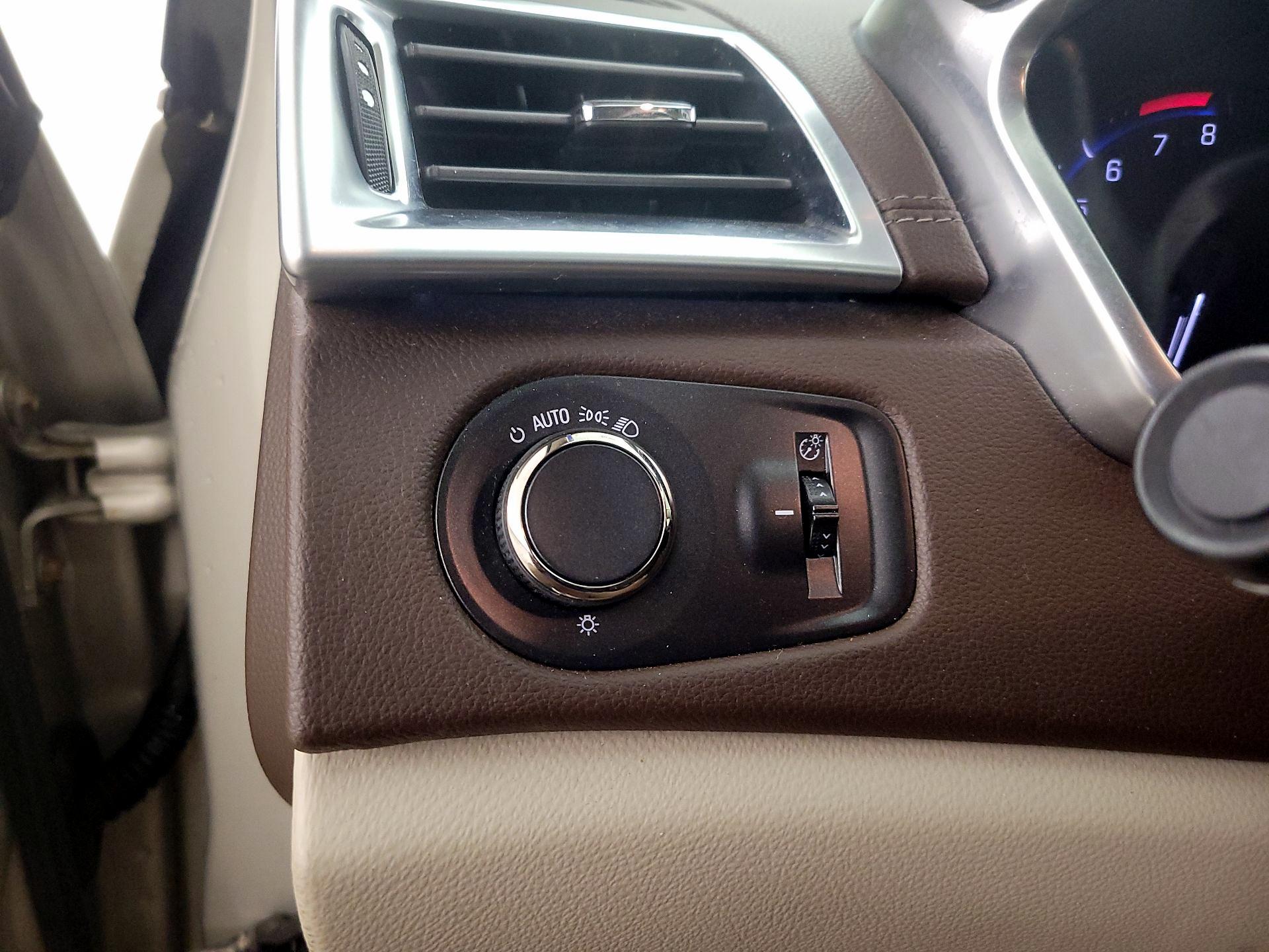 Thumbnail: 2016 Cadillac SRX - 11