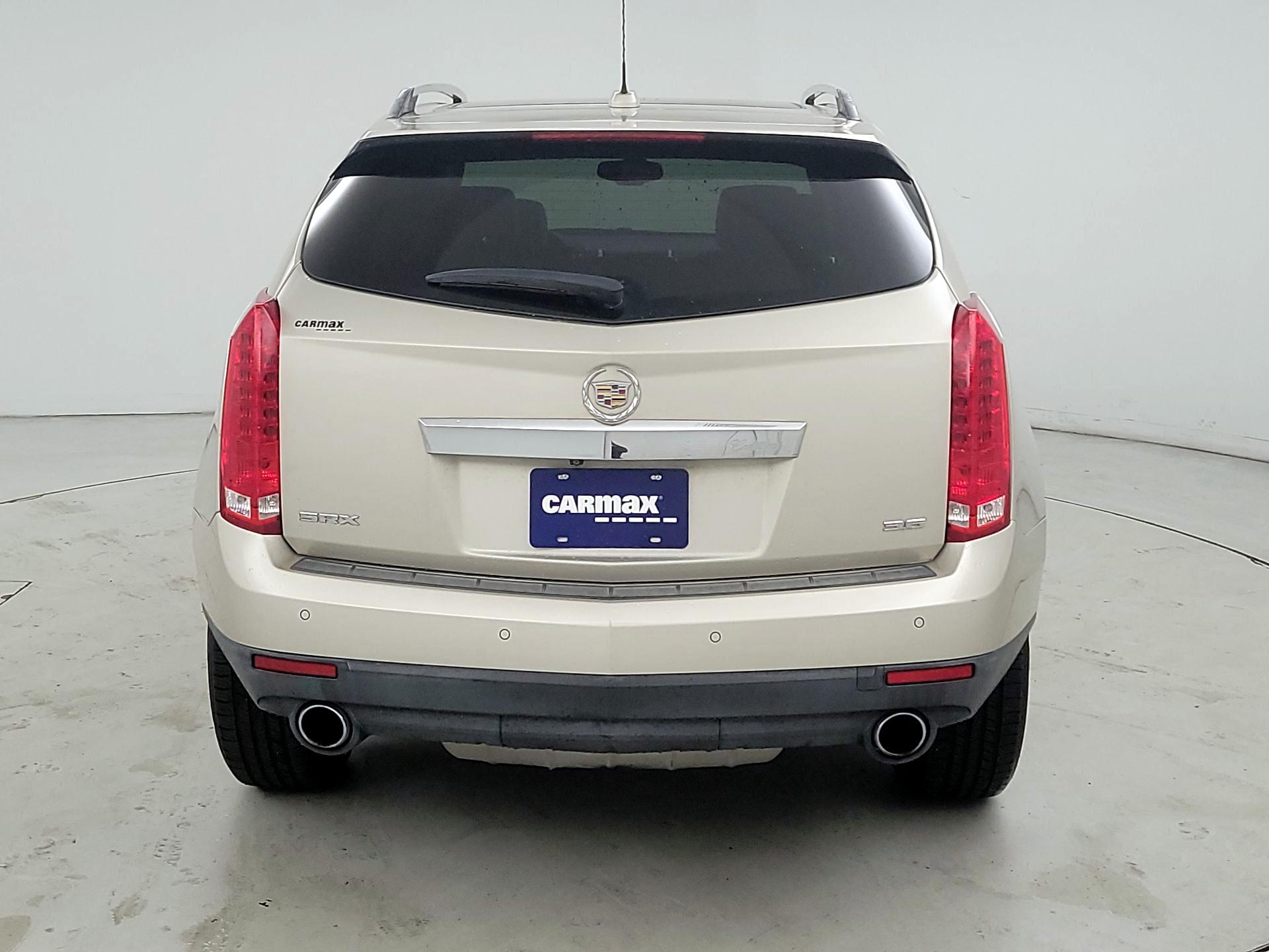 Thumbnail: 2016 Cadillac SRX - 6