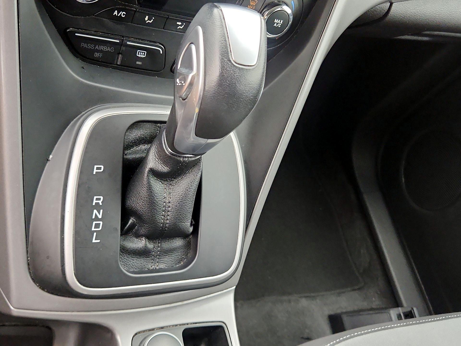 Thumbnail: 2013 Ford C-Max - 16