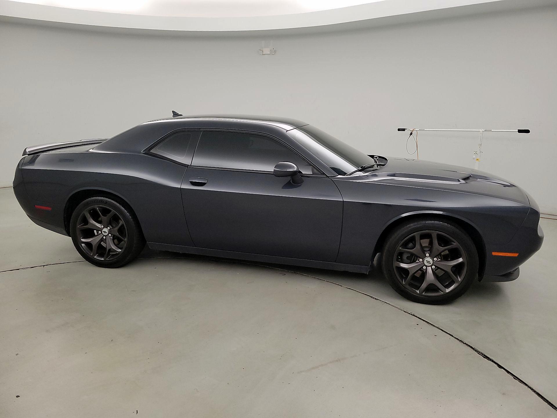 Thumbnail: 2018 Dodge Challenger - 4