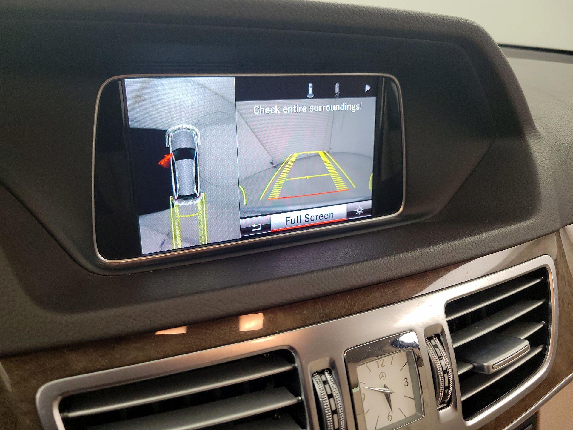 Thumbnail: 2015 Mercedes-Benz E-Class - 13