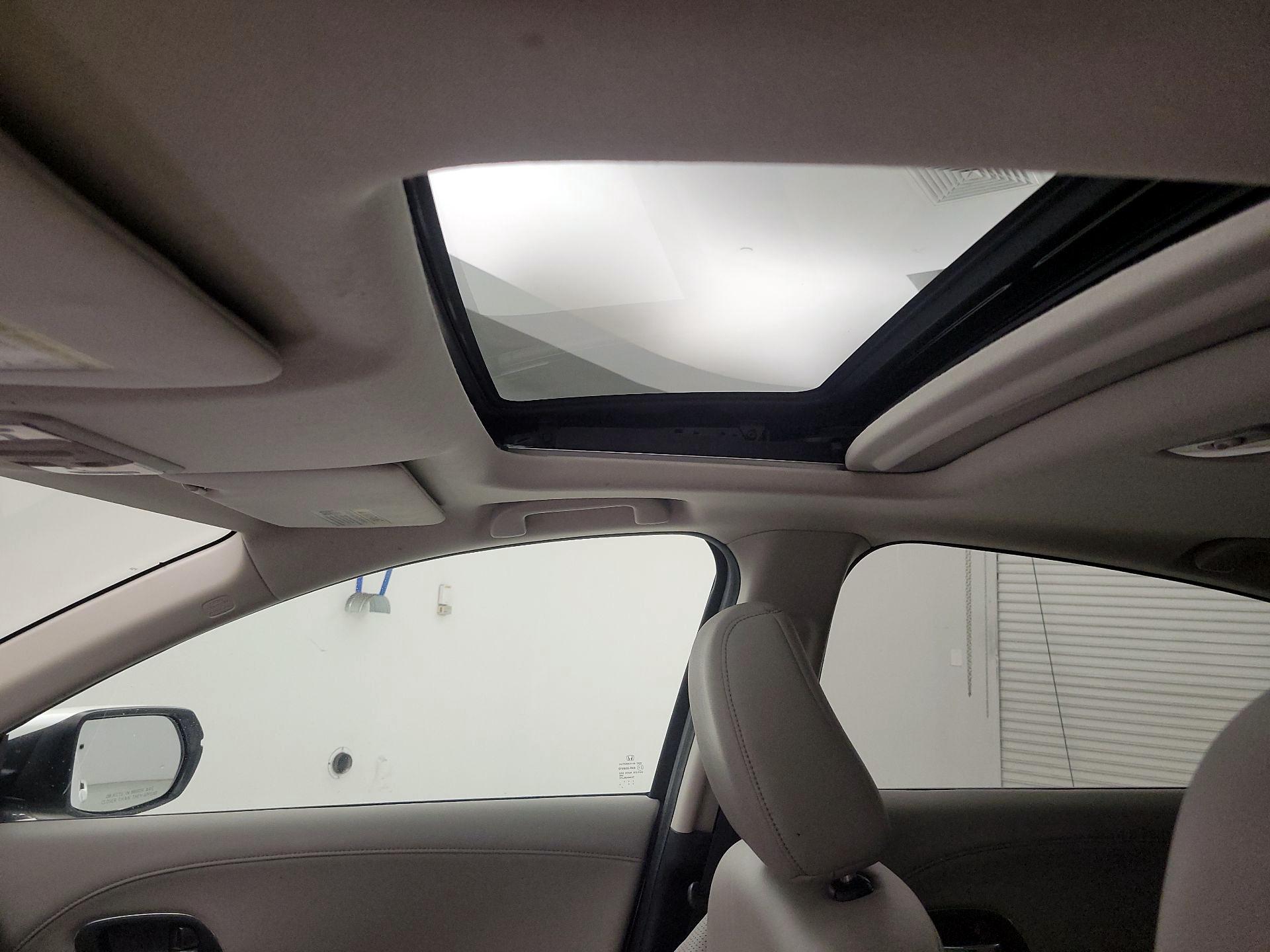 Thumbnail: 2018 Honda HR-V - 18