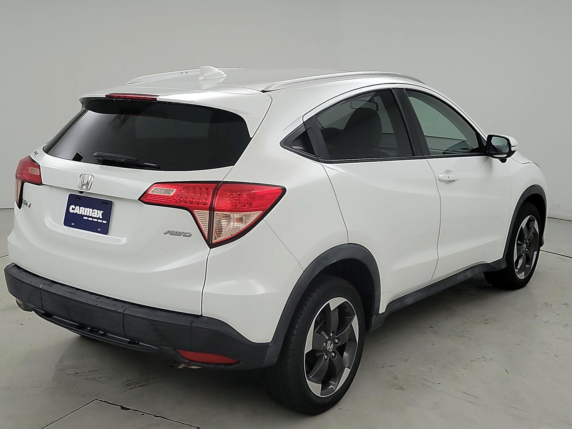 Thumbnail: 2018 Honda HR-V - 5