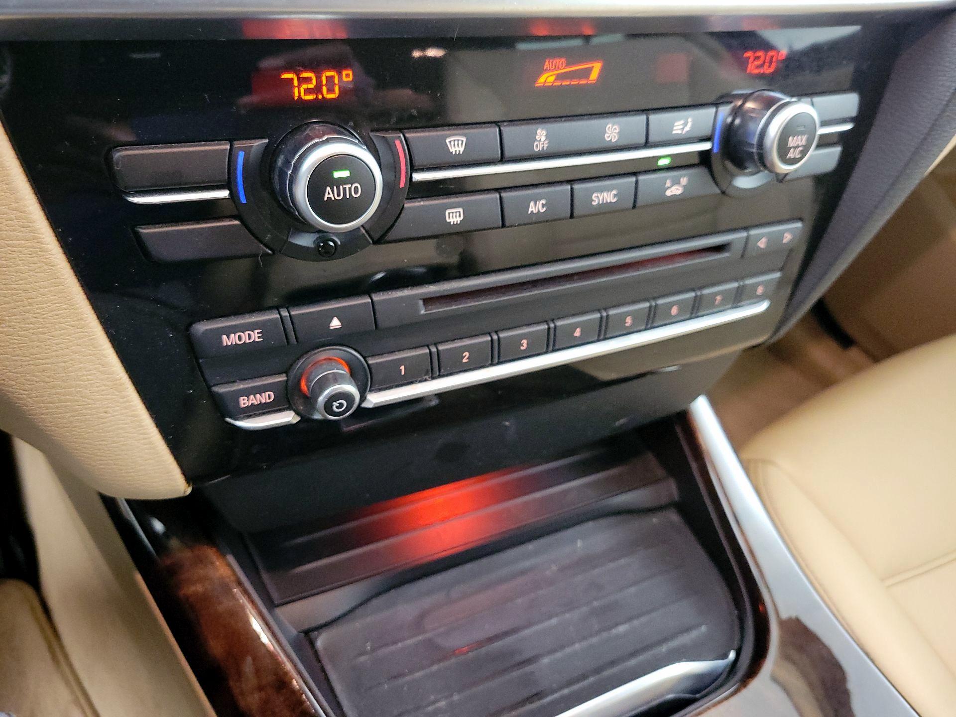 Thumbnail: 2016 BMW X3 - 15