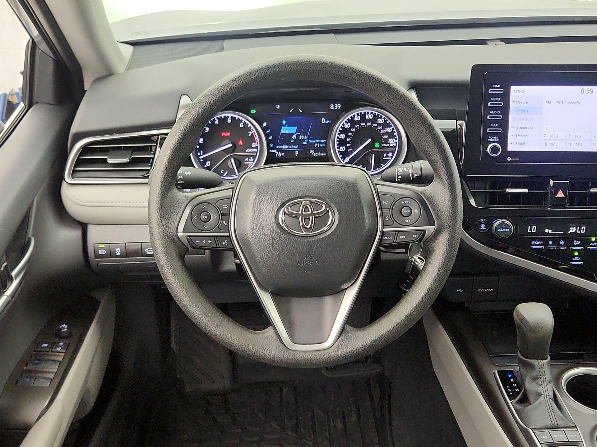Thumbnail: 2023 Toyota Camry - 10