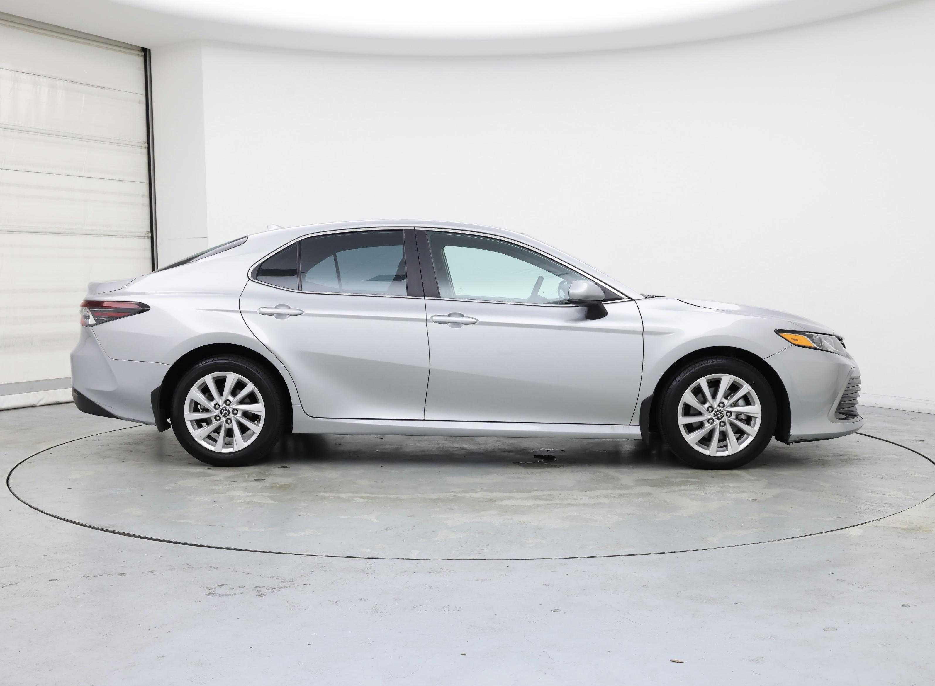 Thumbnail: 2023 Toyota Camry - 7