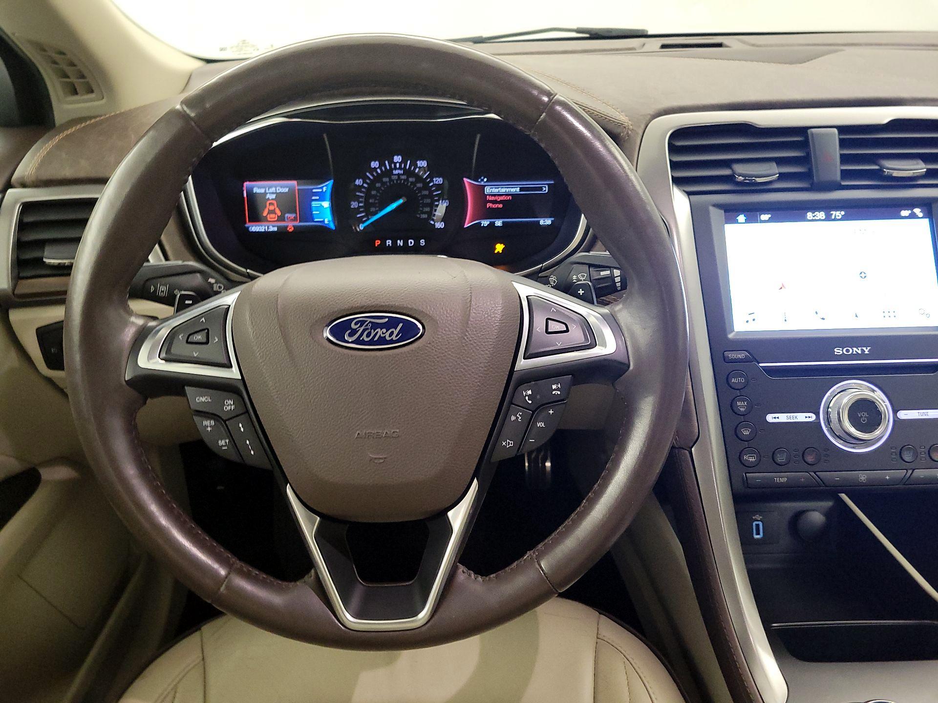 Thumbnail: 2017 Ford Fusion - 10