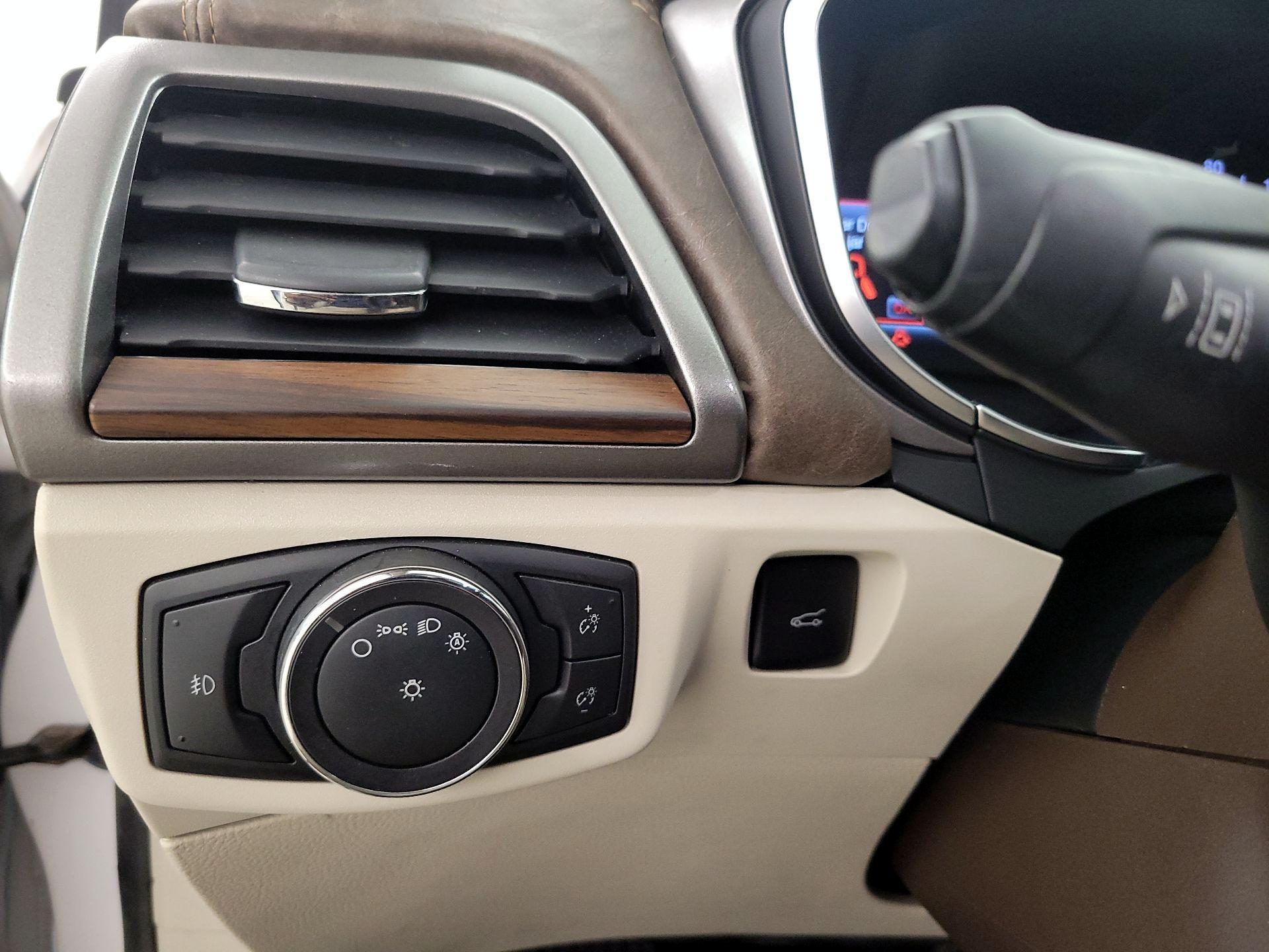 Thumbnail: 2017 Ford Fusion - 13