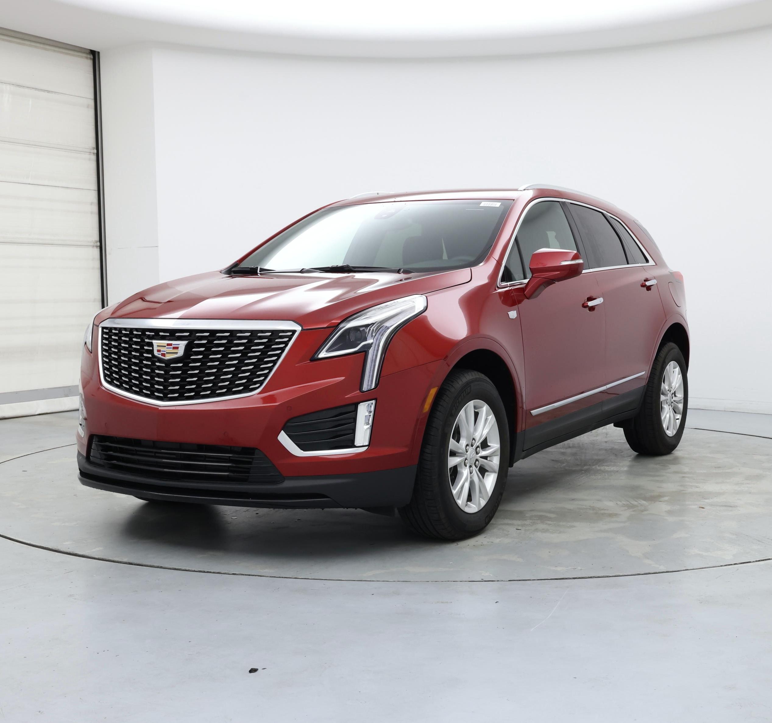 Thumbnail: 2024 Cadillac XT5 - 4