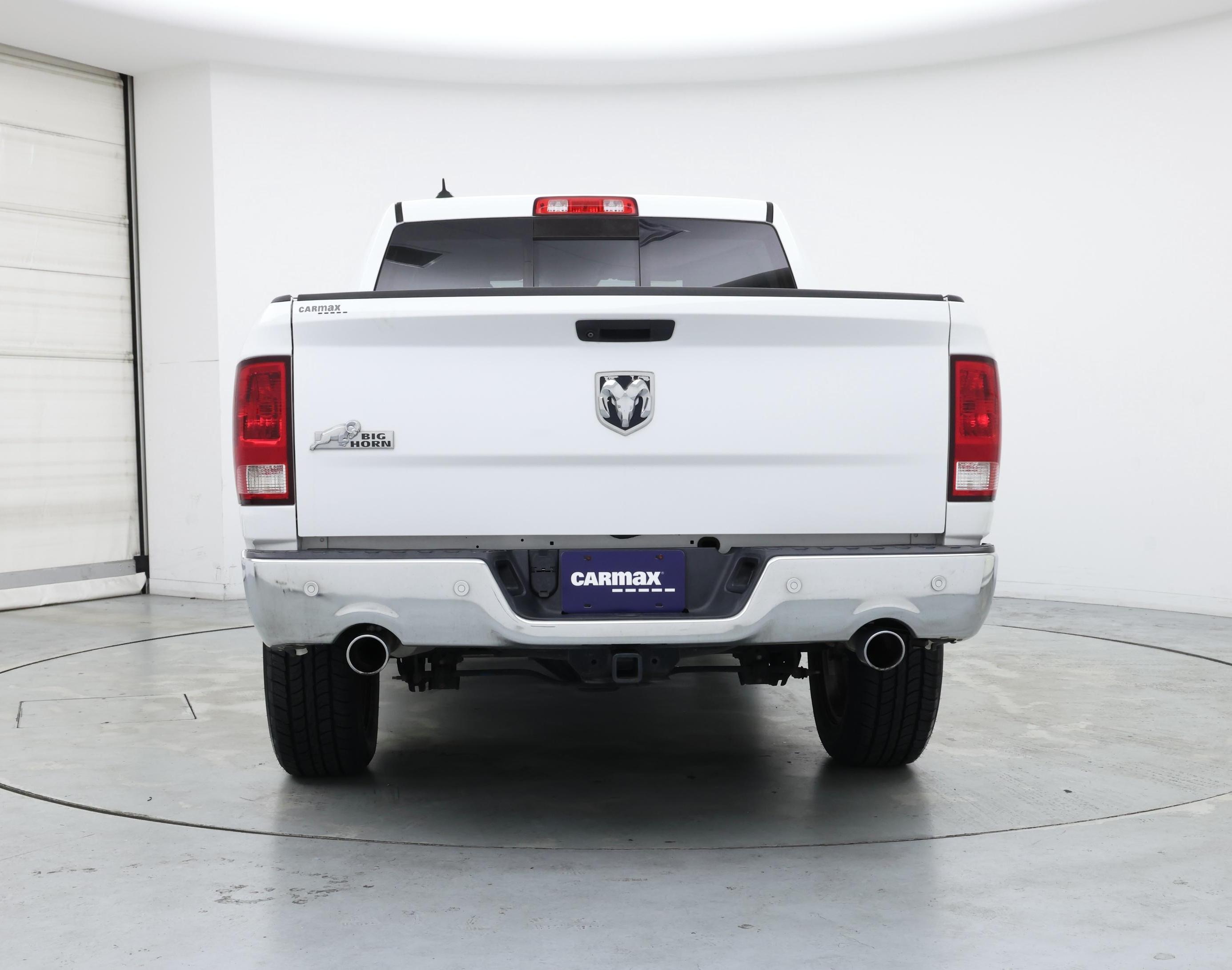 Thumbnail: 2019 RAM 1500 Classic - 6