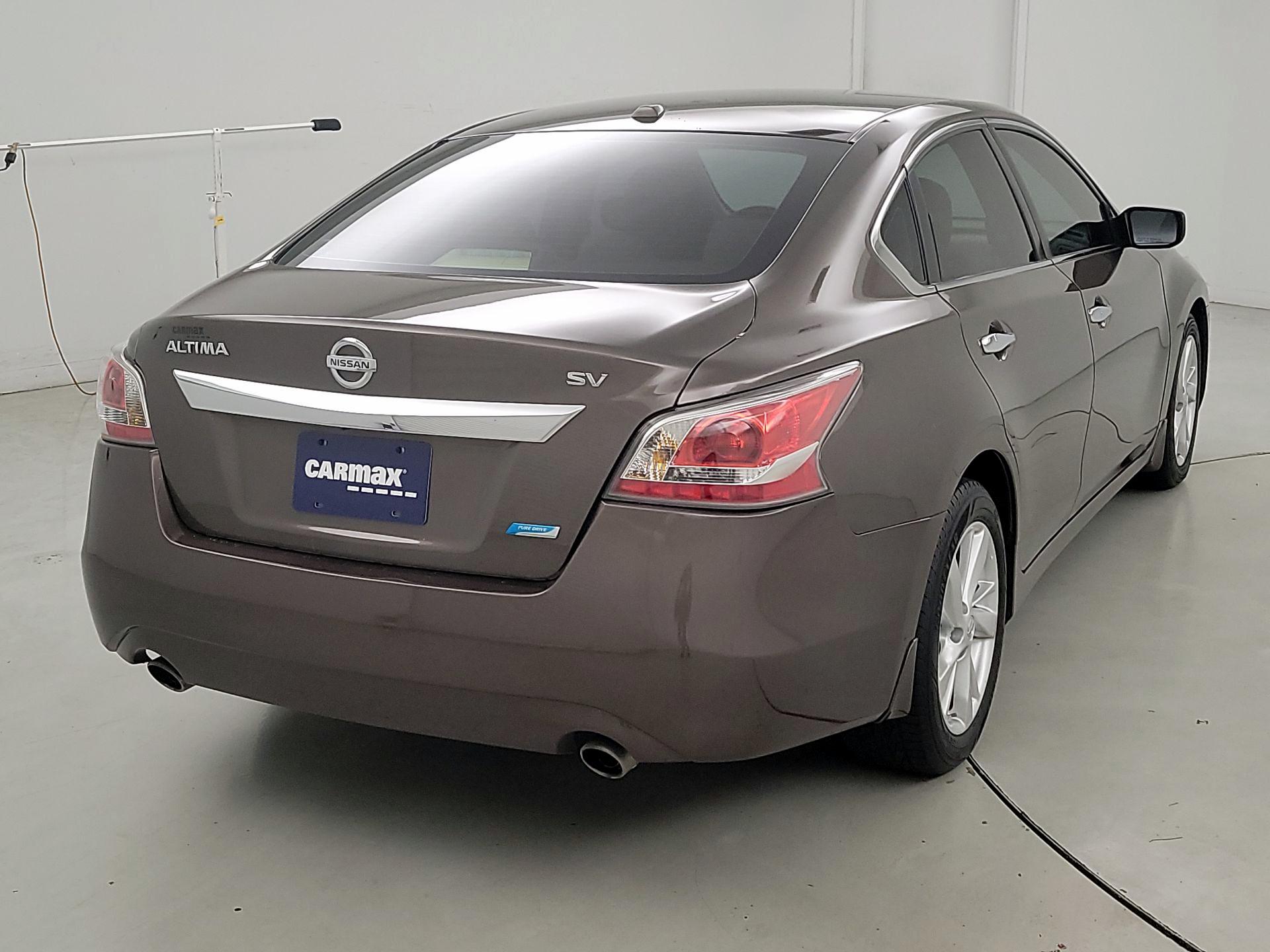 Thumbnail: 2014 Nissan Altima - 5