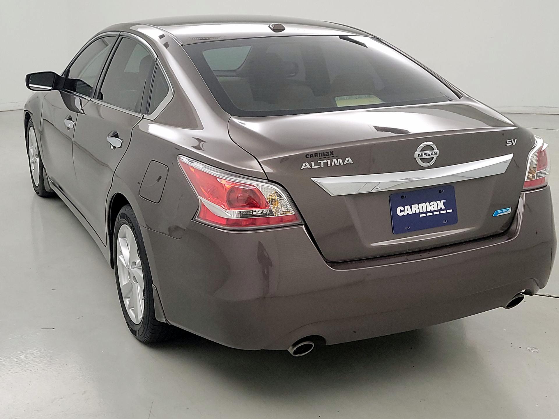 Thumbnail: 2014 Nissan Altima - 7