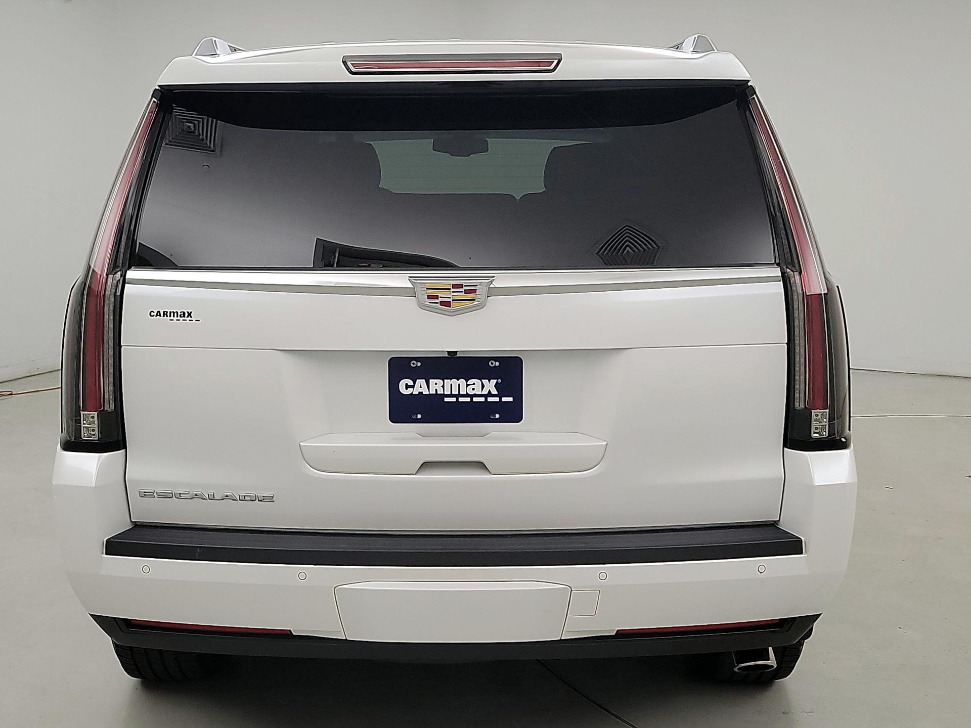 Thumbnail: 2016 Cadillac Escalade - 6