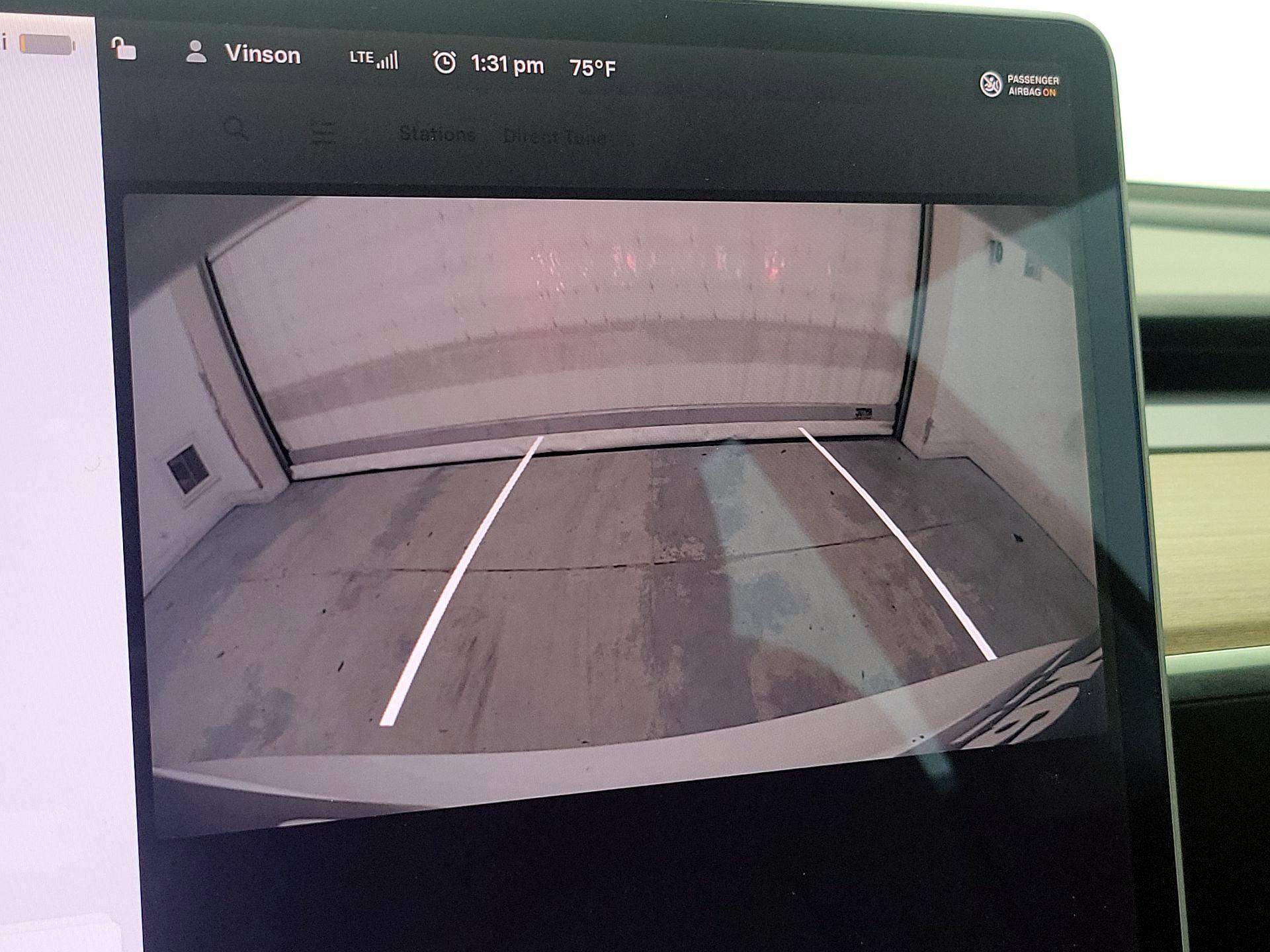 Thumbnail: 2022 Tesla Model 3 - 14