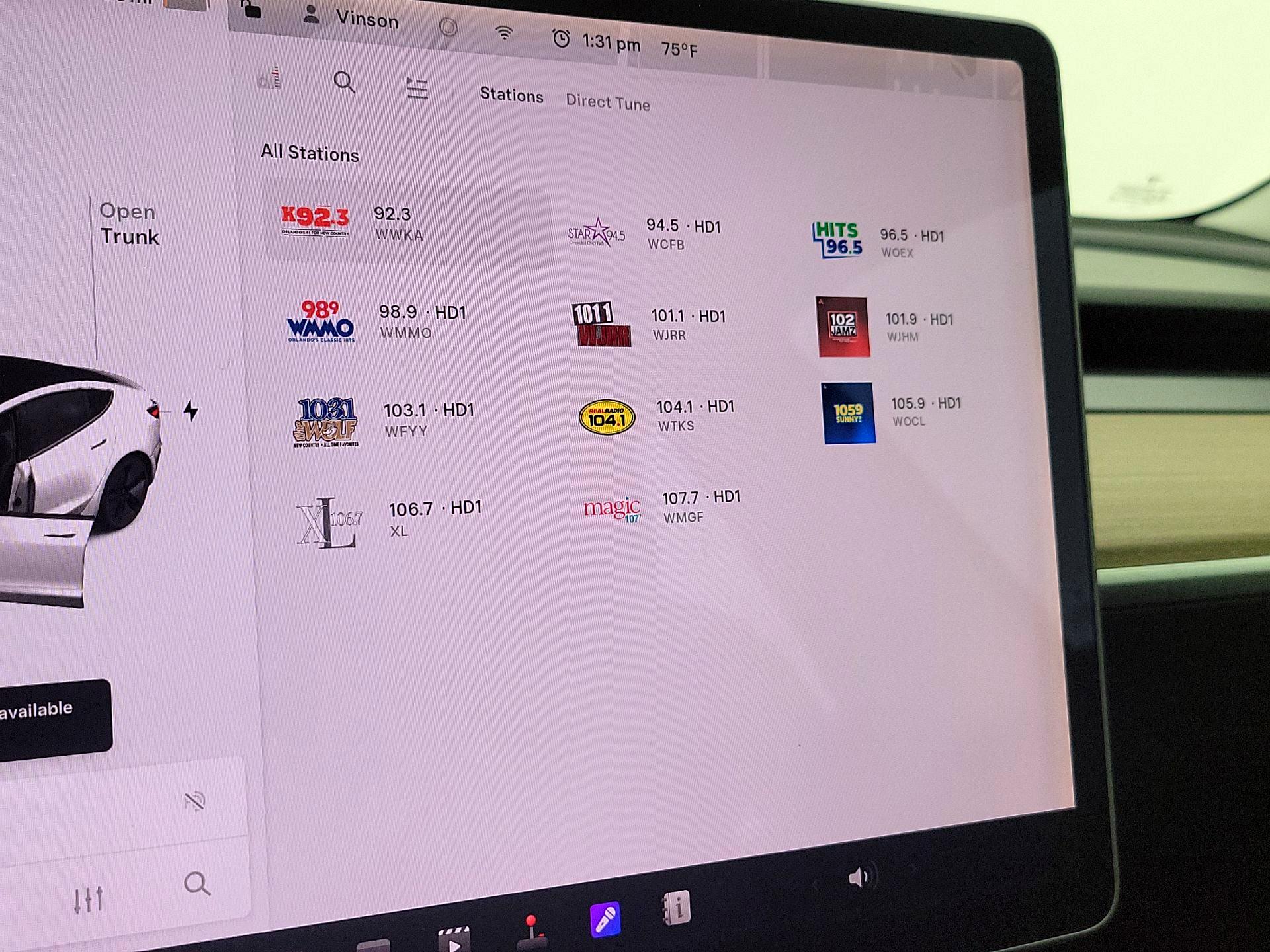 Thumbnail: 2022 Tesla Model 3 - 15